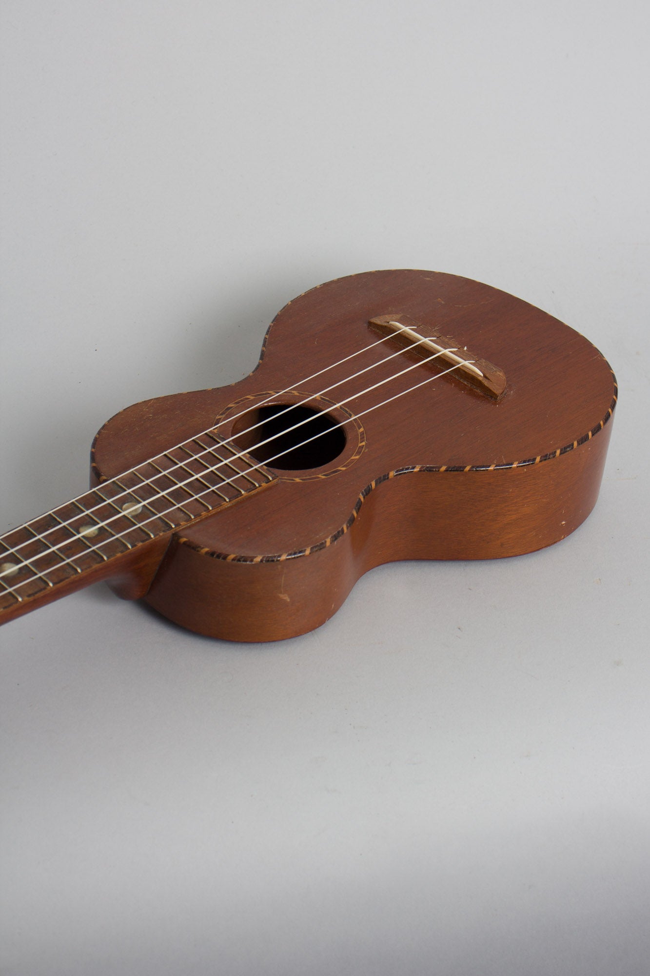 Schireson Brothers Hollywood Tenor Ukulele (1930)