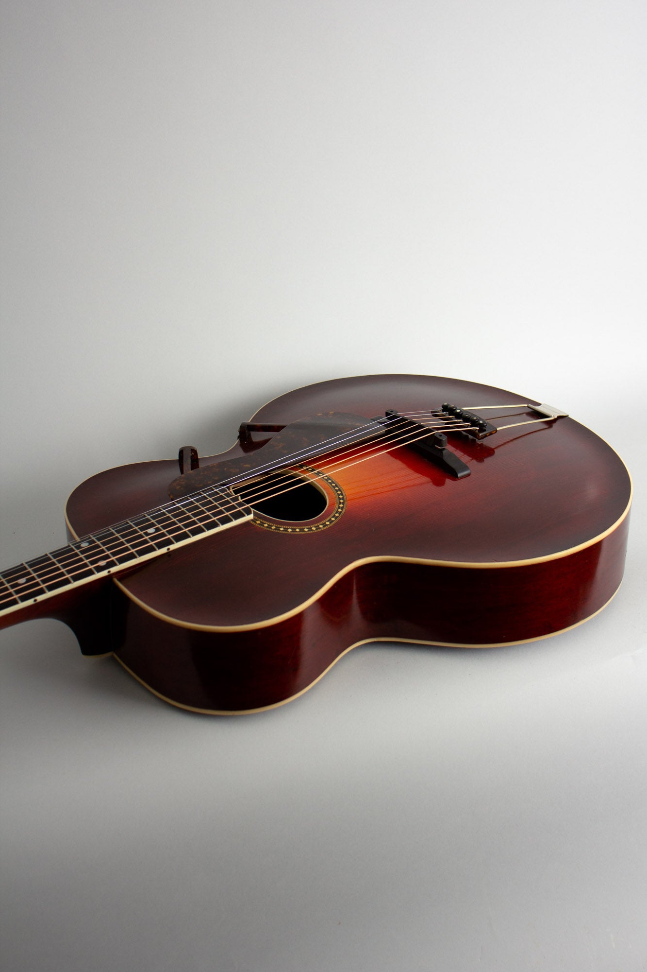 Gibson L-4 Arch Top Acoustic Guitar (1917)