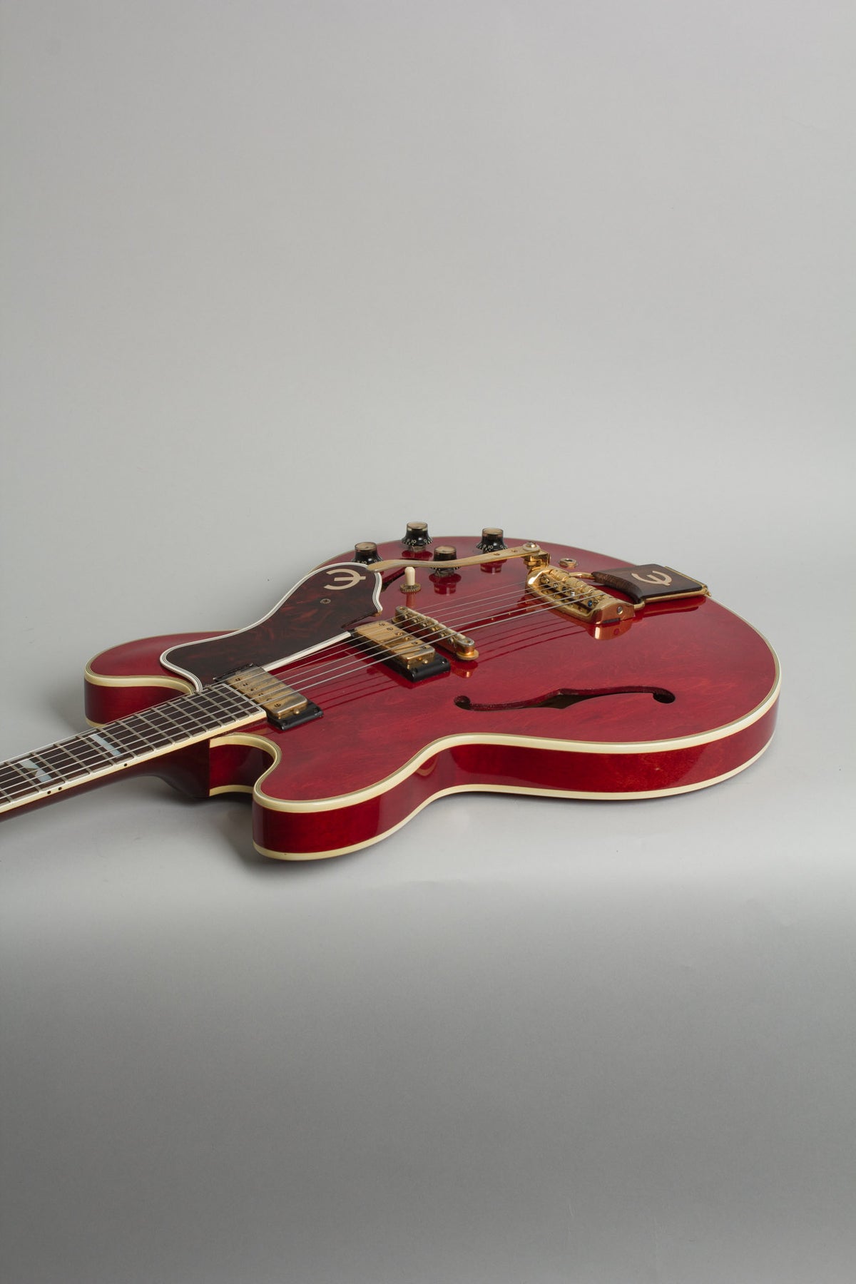 Epiphone Sheraton E212TV Arch Top Semi-Hollow Body Electric Guitar (1964)