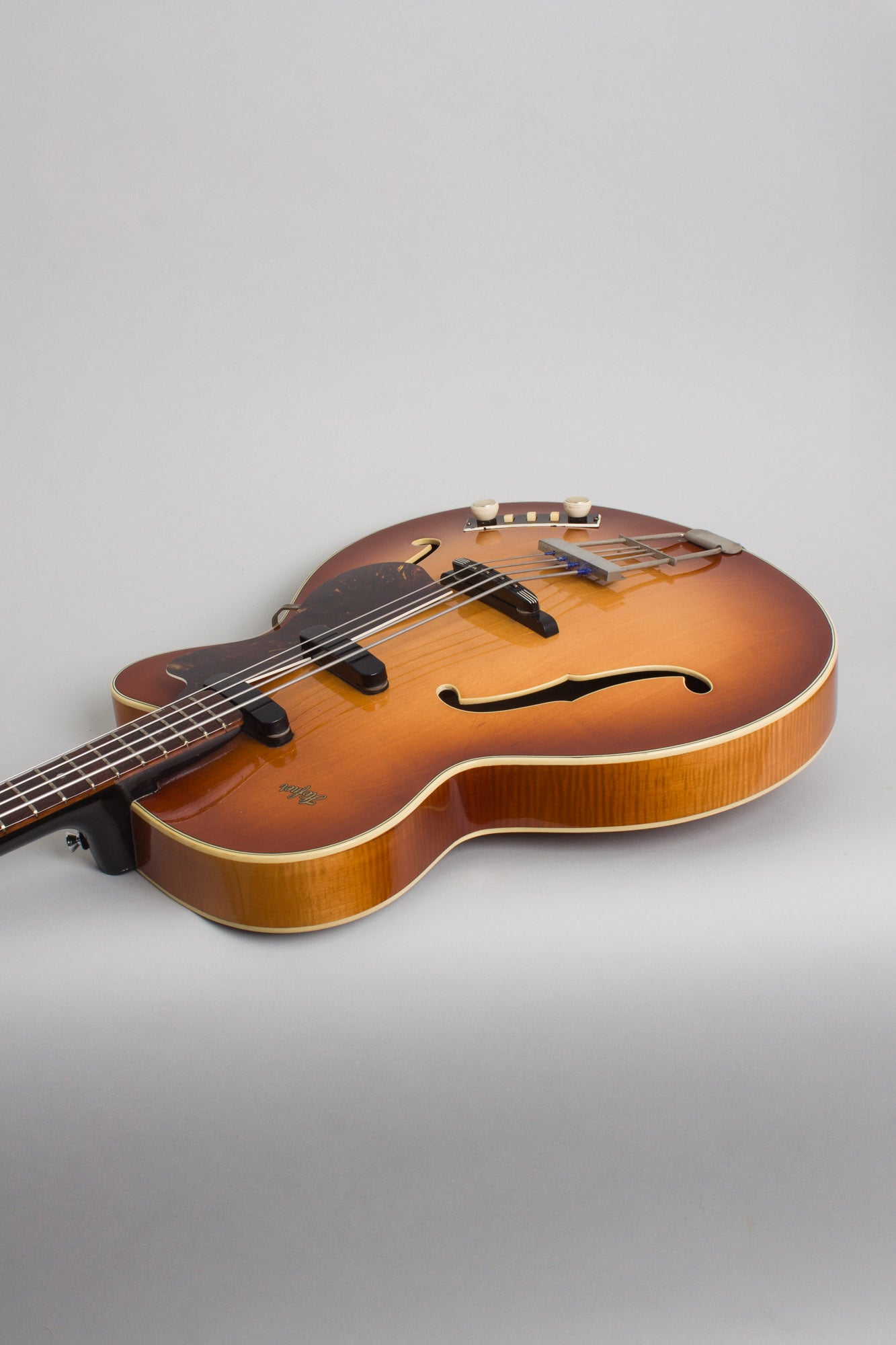 Hofner 500/5 Owned by Jeff Tweedy of Wilco Hollow Body Electric Bass Guitar (1960)