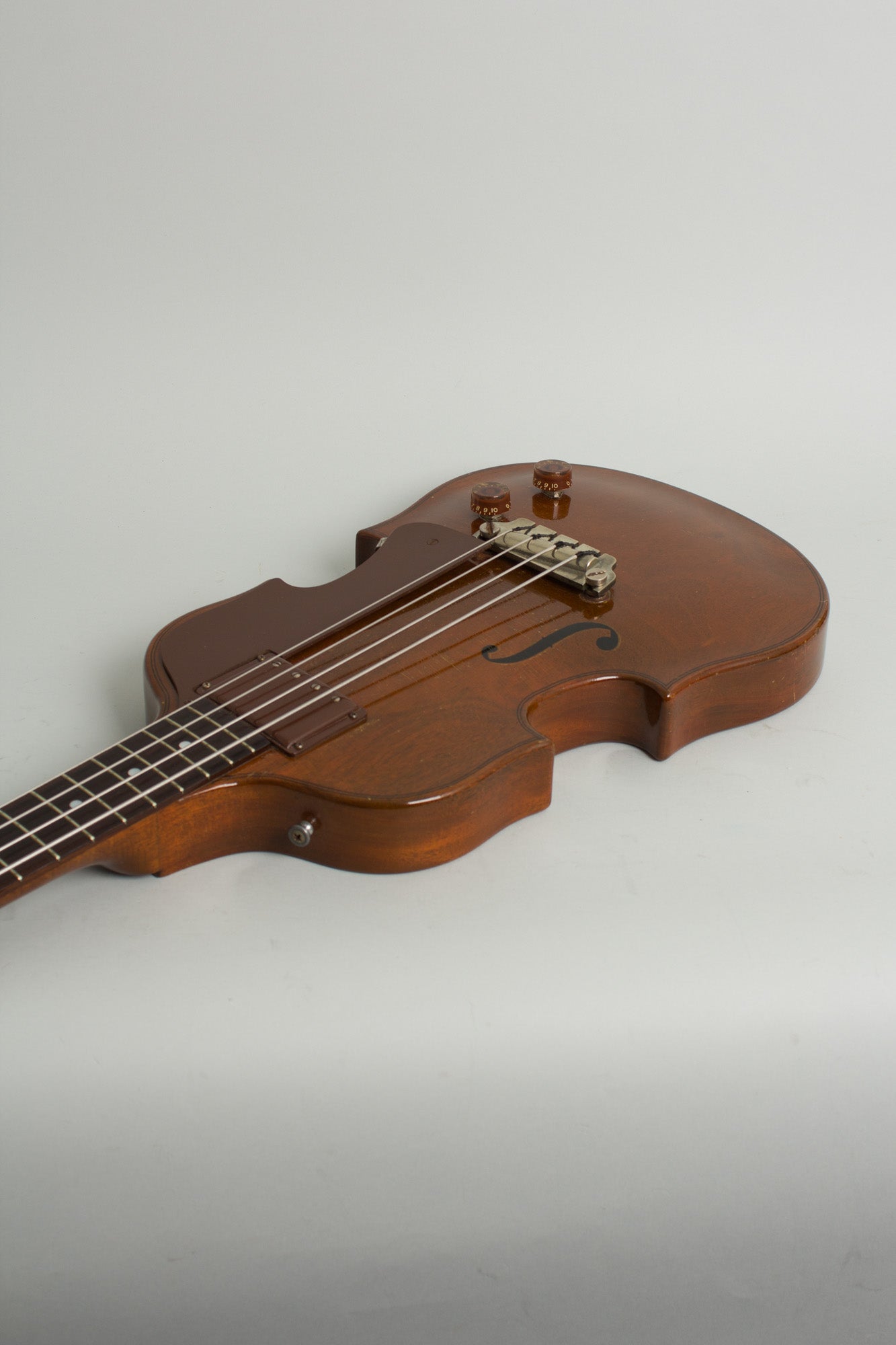 Gibson EB-1 Electric Bass Guitar (1954)