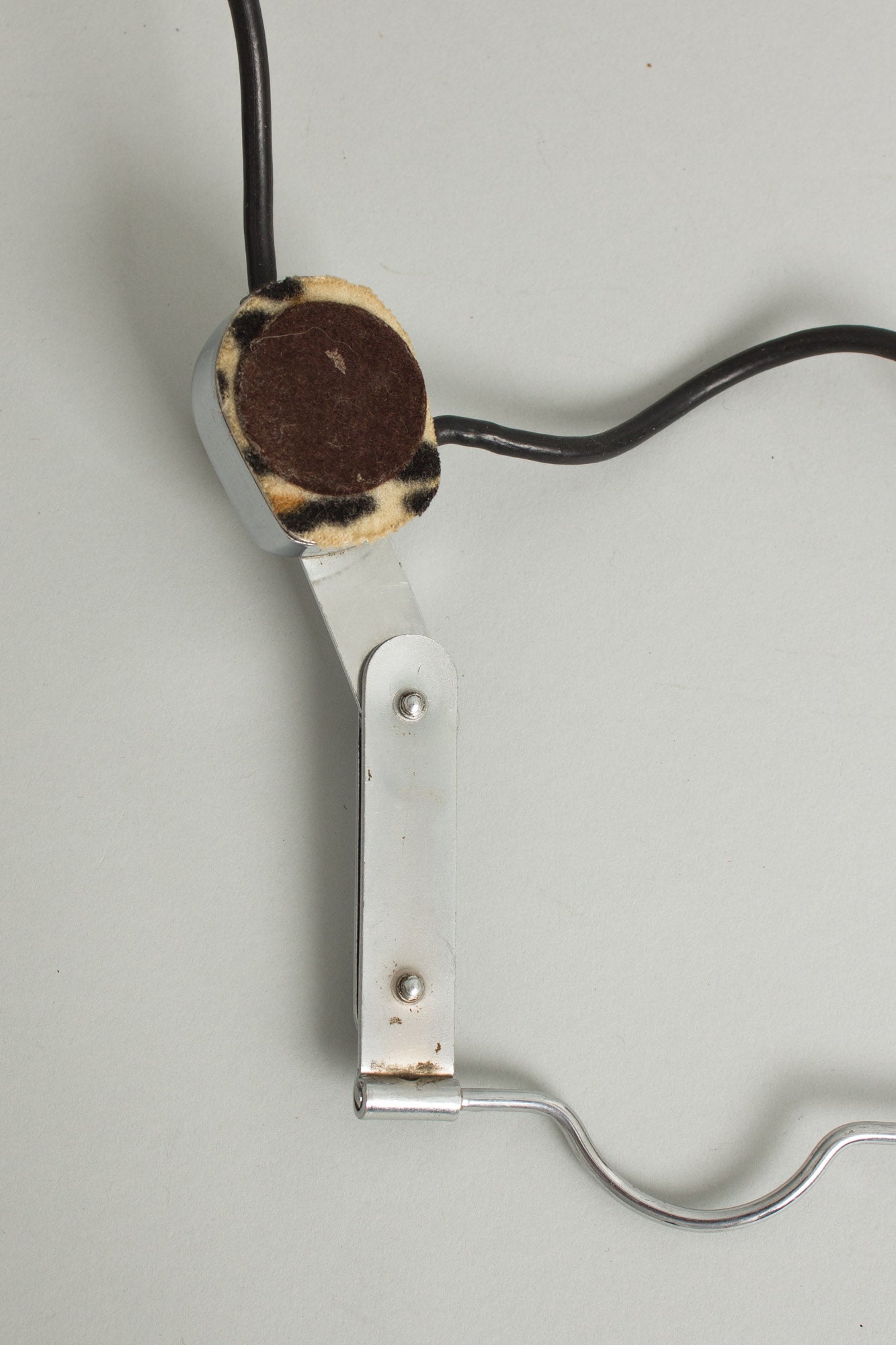 DeArmond FH-C Guitar Mike Archtop Guitar Pickup (1950)