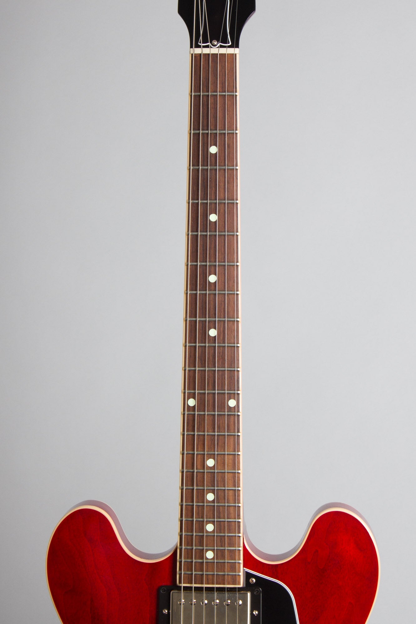 Gibson ES-335 Dot Cherry Semi-Hollow Body Electric Guitar (2020)