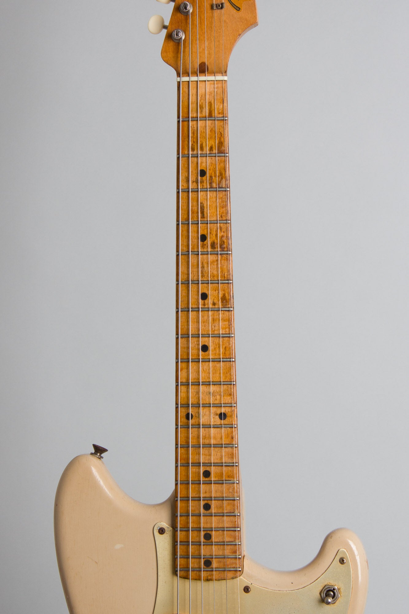 Fender Duo-Sonic Solid Body Electric Guitar (1957)