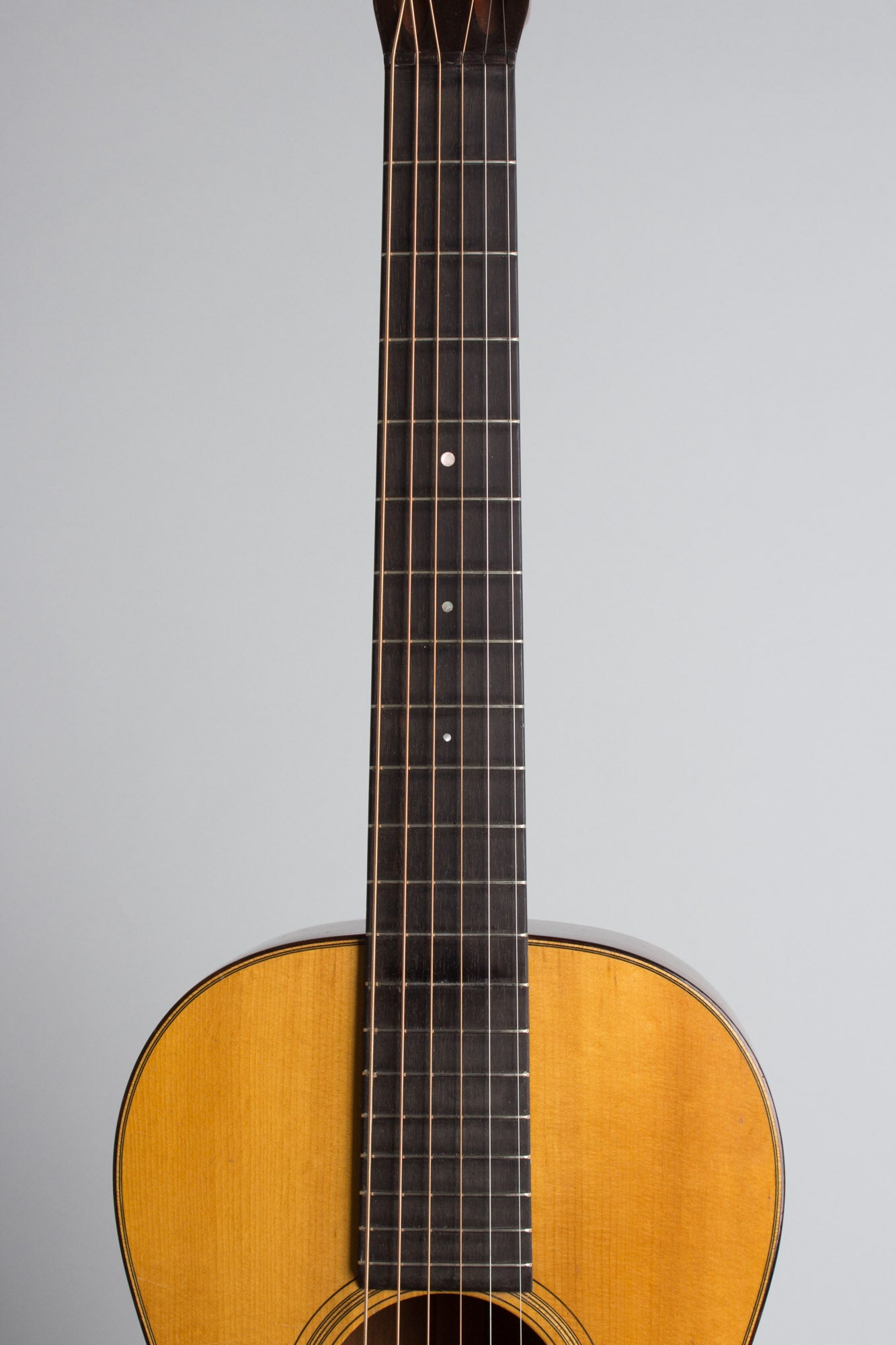 C. F. Martin 0-18 Flat Top Acoustic Guitar (1929)