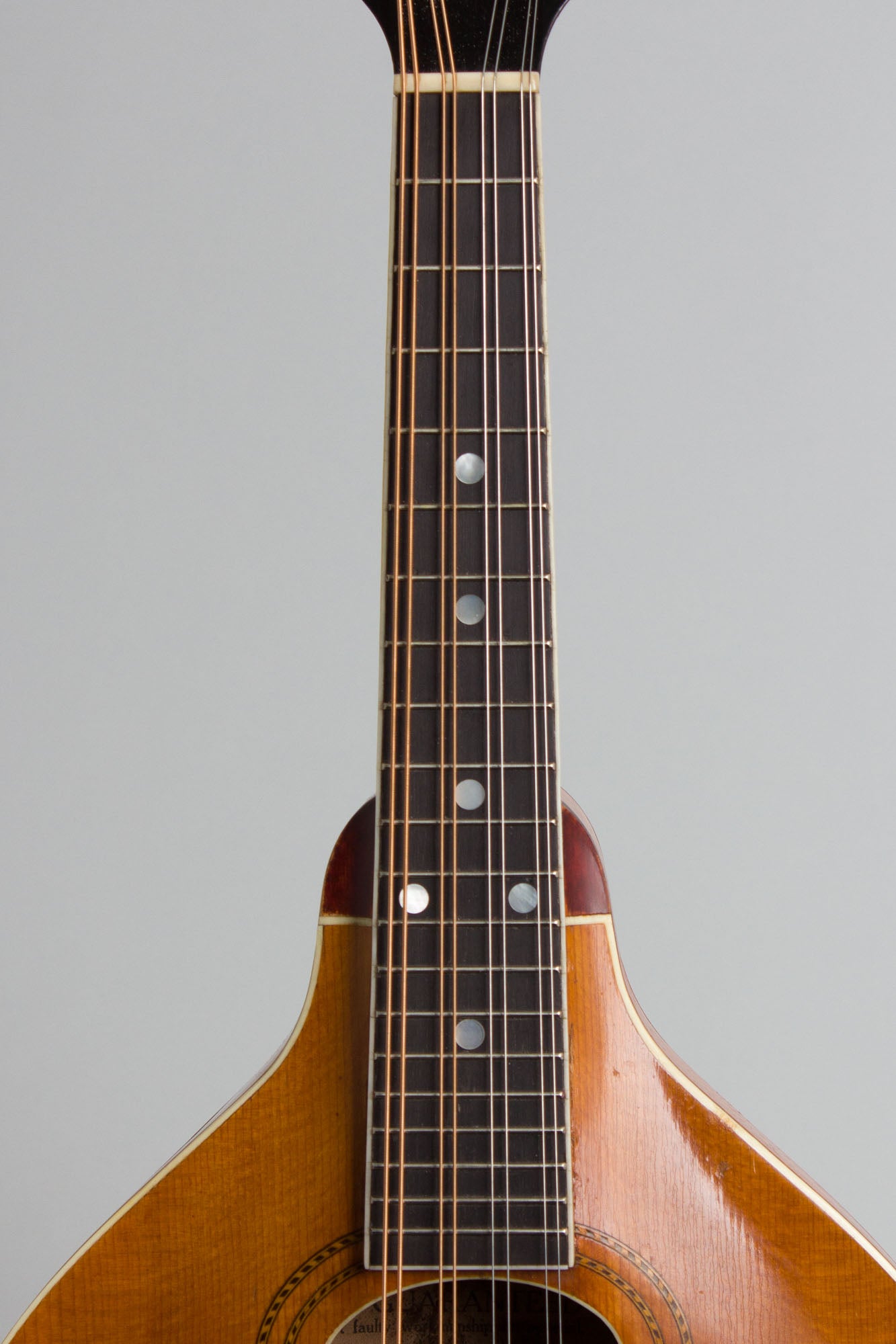 Gibson Style A-1 Carved Top Mandolin (1916)
