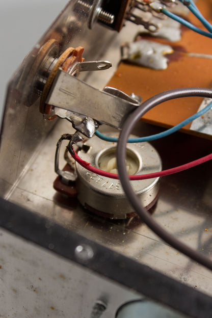 Electro-Harmonix Frequency Analyzer Ring Modulator Effect (1973)