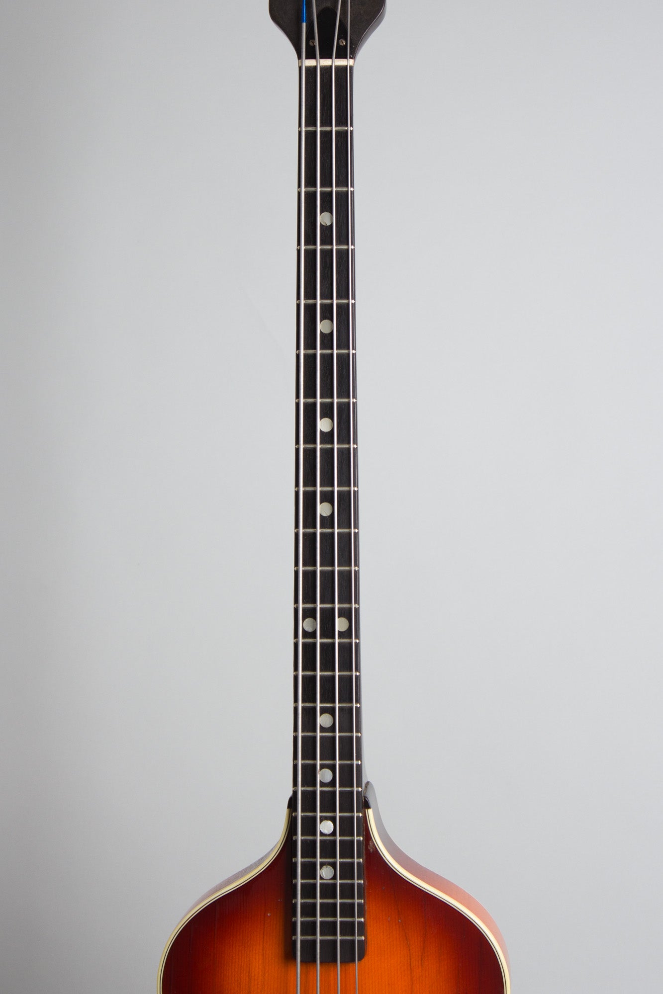 Hoyer Model 43 London Bass Semi-Hollow Body Electric Bass Guitar (1967)
