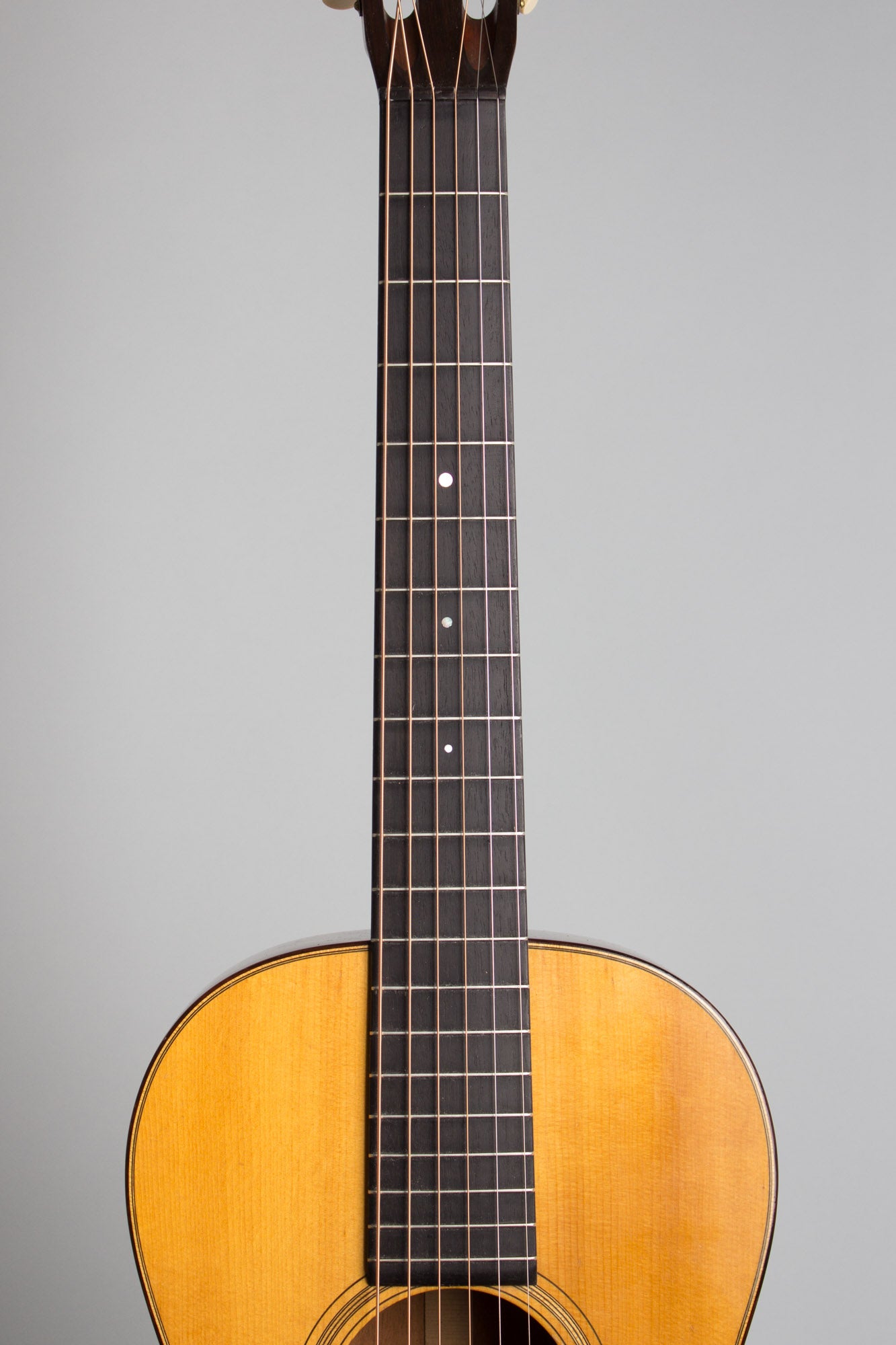 C. F. Martin 0-18 Flat Top Acoustic Guitar (1929)