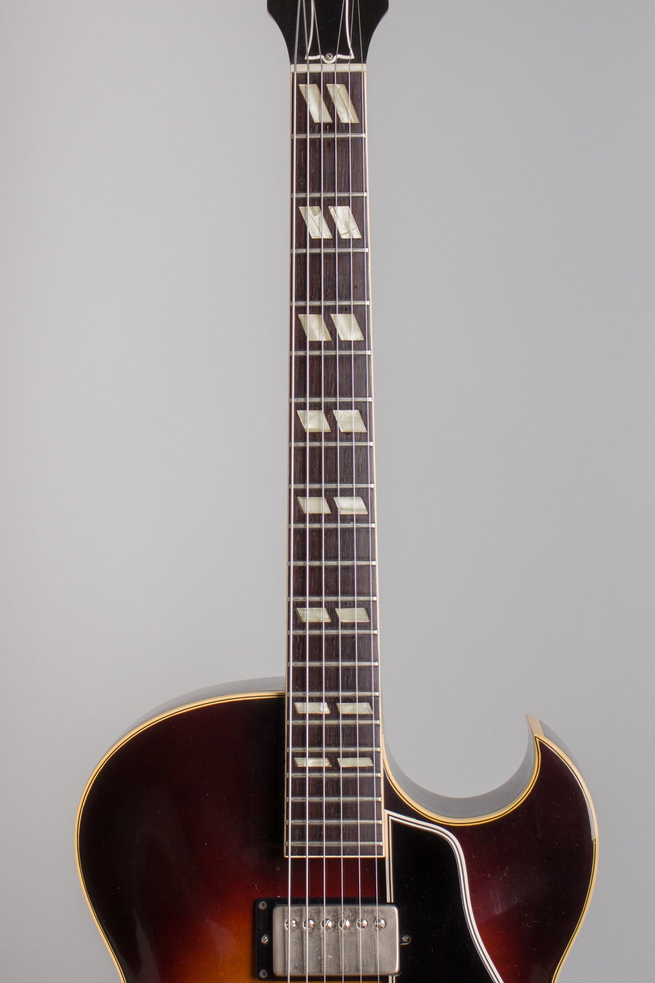 Gibson ES-175 Arch Top Hollow Body Electric Guitar (1961)