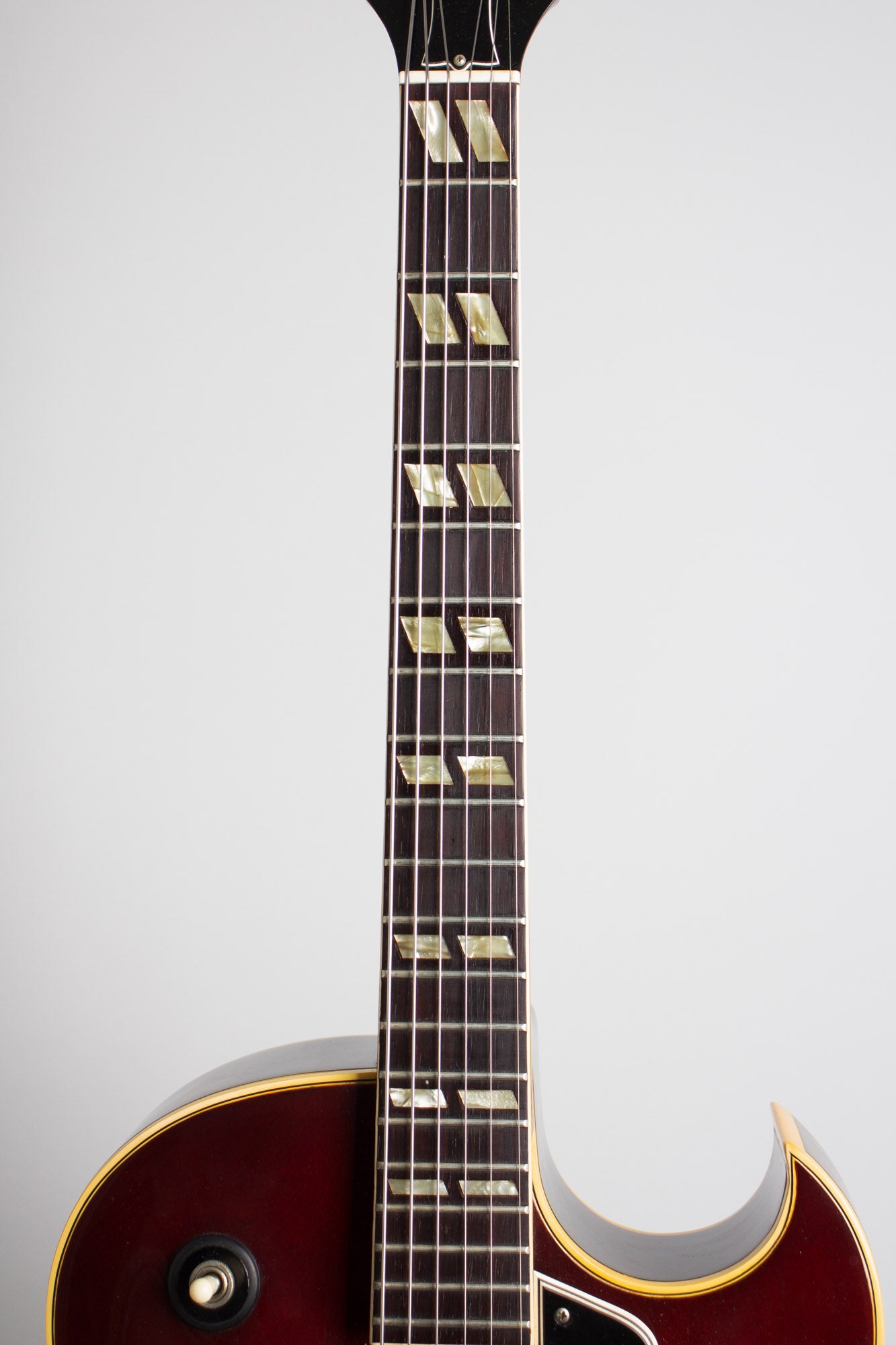 Gibson ES-175D Arch Top Hollow Body Electric Guitar (1965)