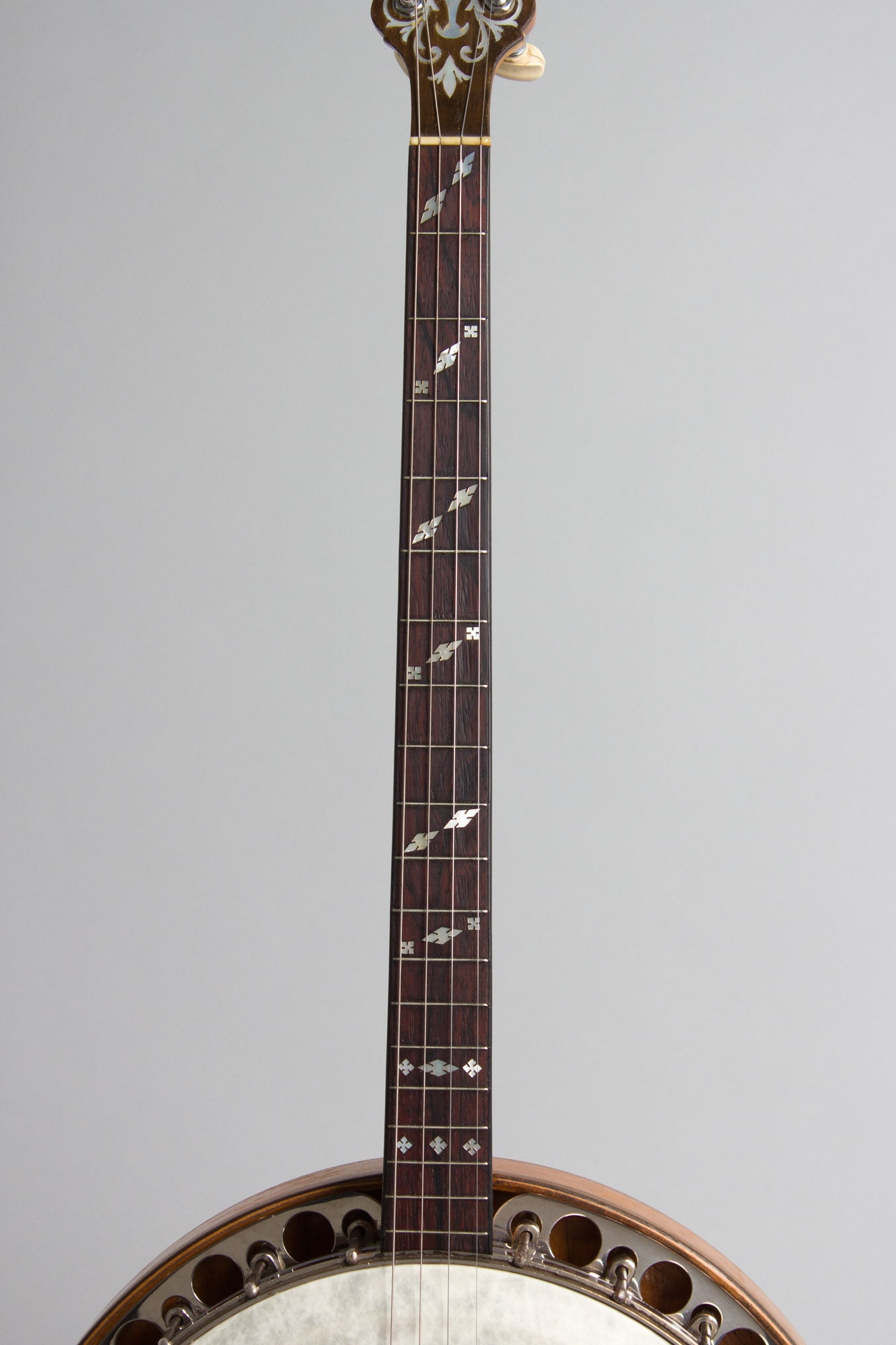 Paramount Style A Tenor Banjo (1925)