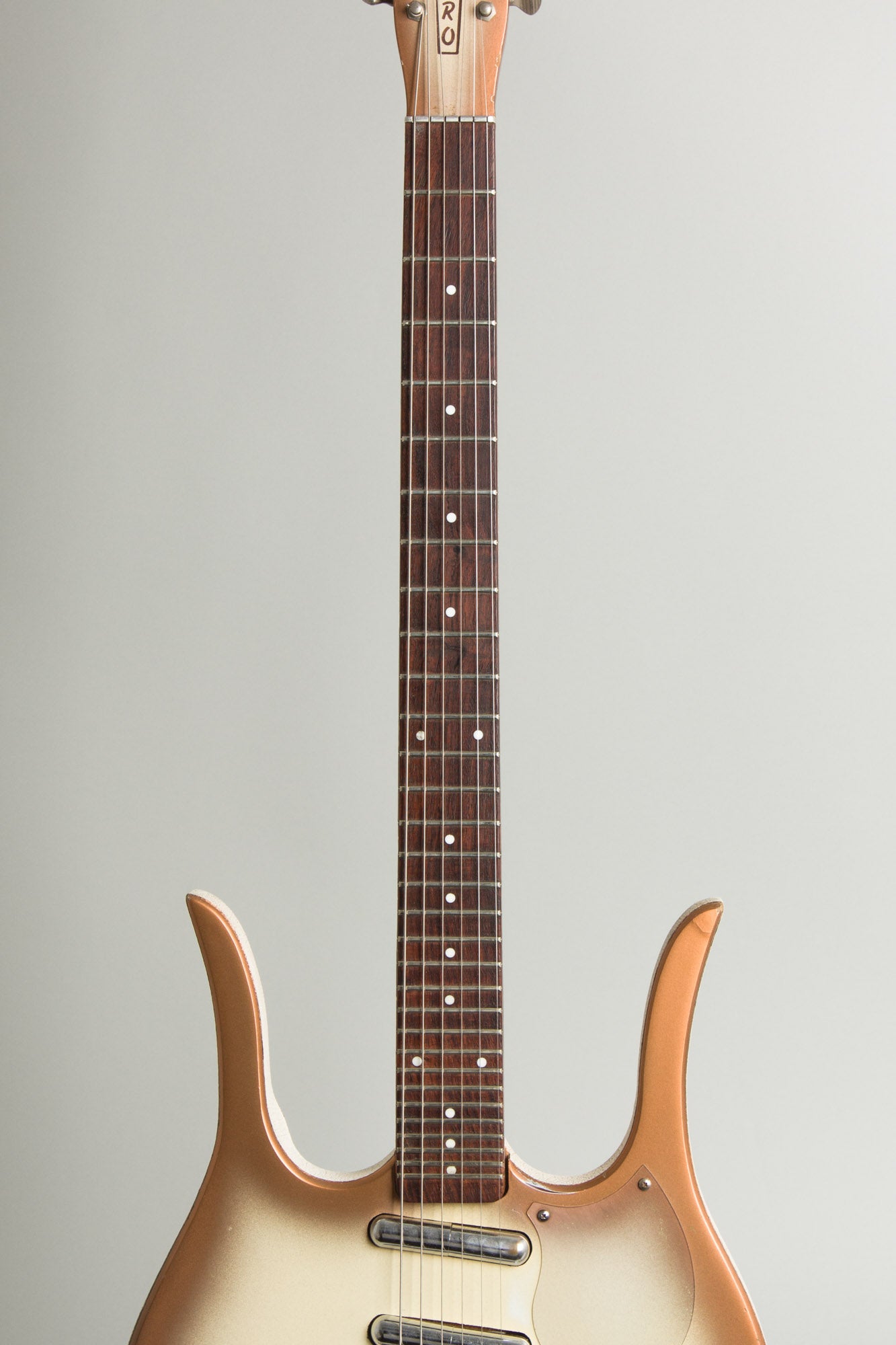 Danelectro Longhorn Guitarlin Model 4123 Semi-Hollow Body Electric Guitar (1965)