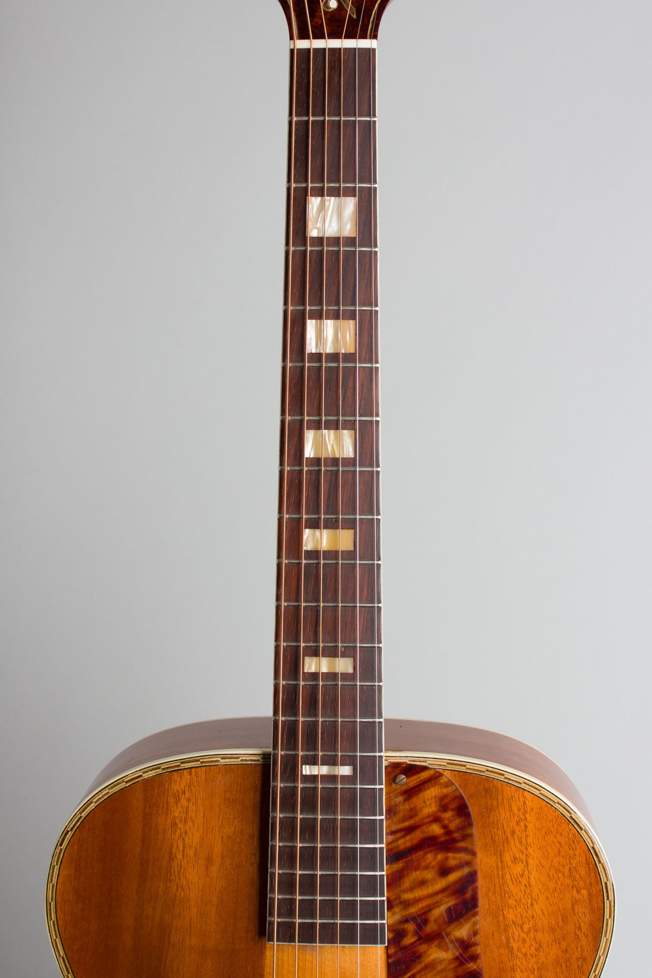 Harmony Patrician H-1414 Arch Top Acoustic Guitar (1954)