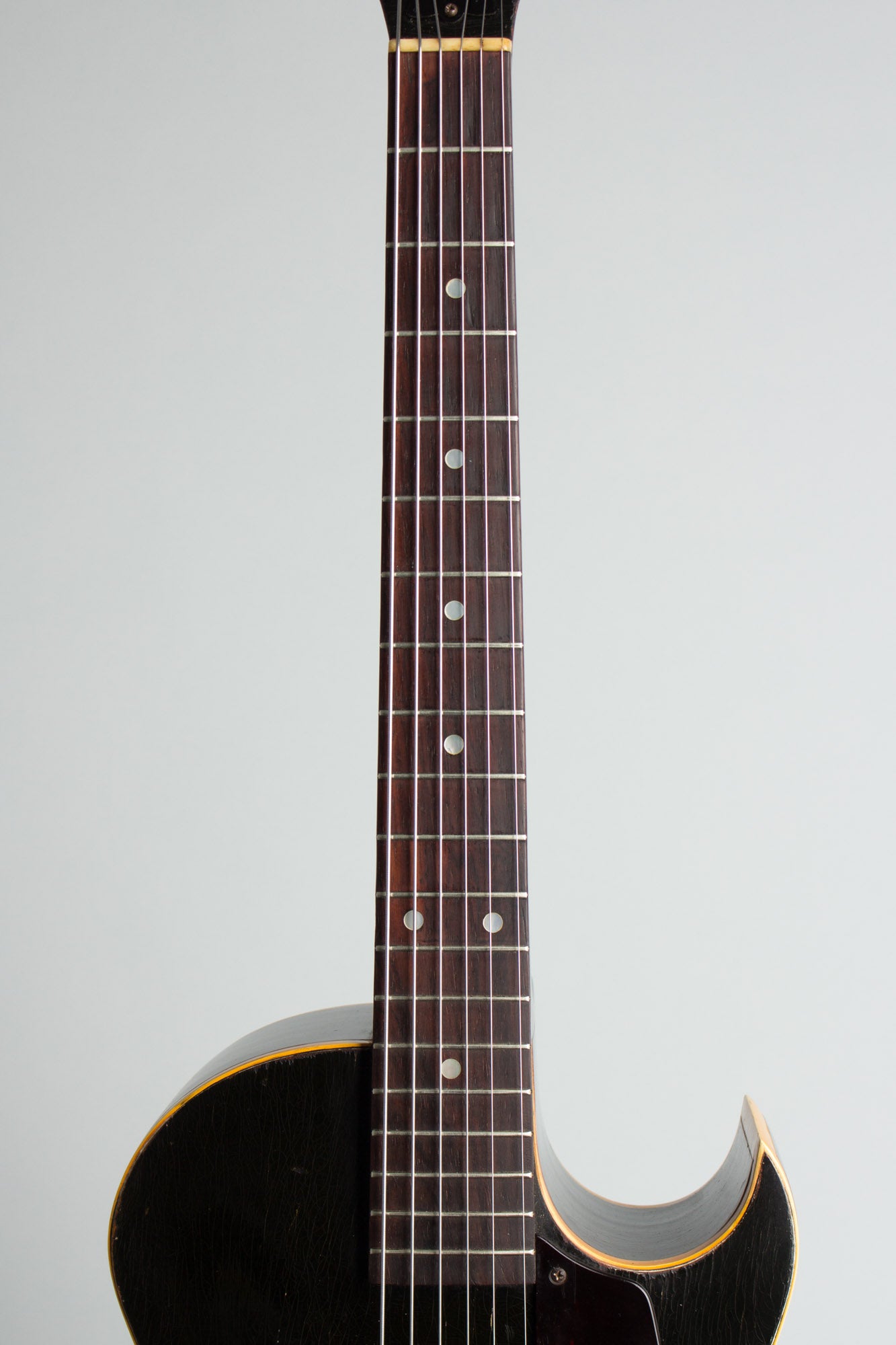 Gibson ES-140 3/4 Arch Top Hollow Body Electric Guitar (1953)