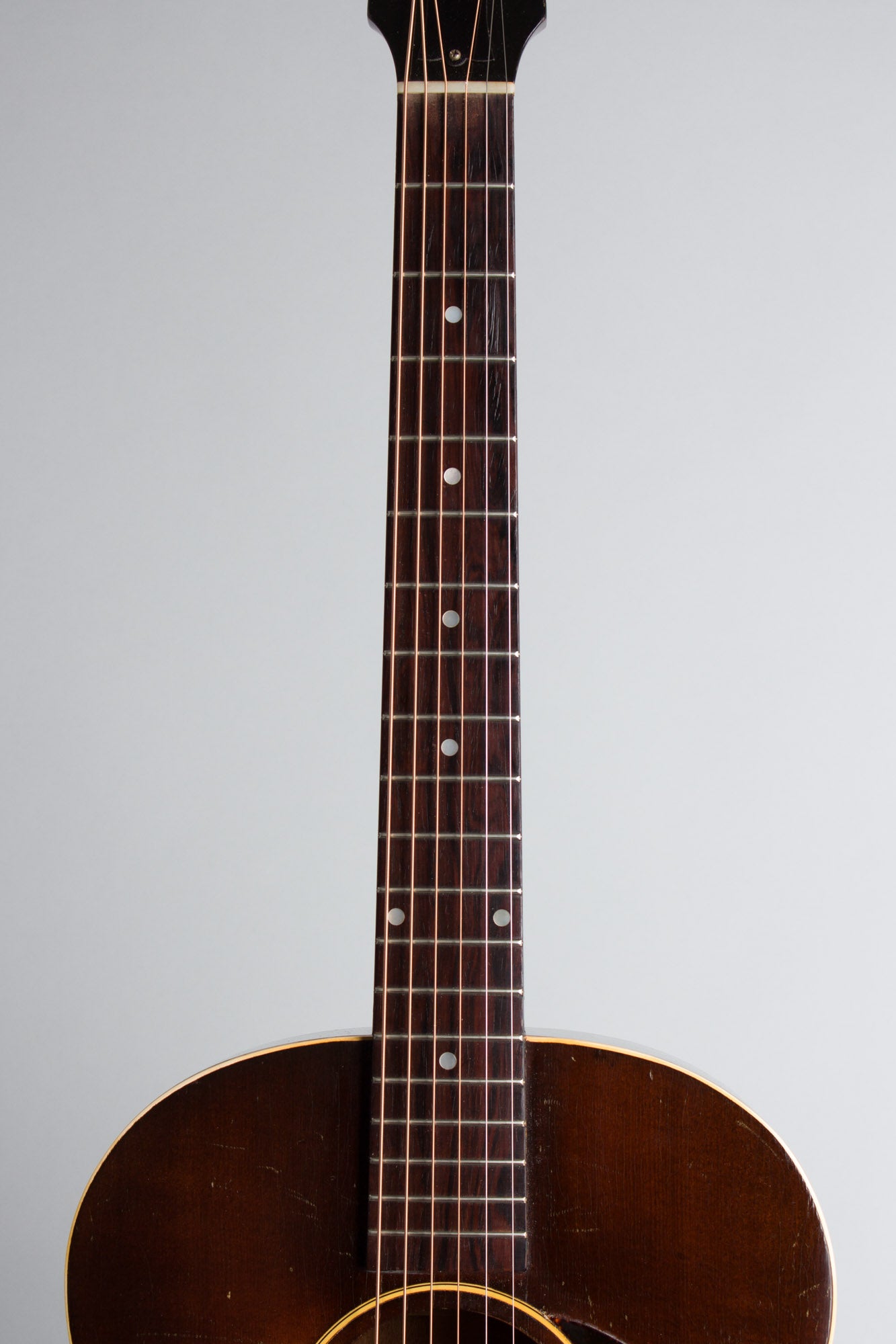 Gibson LG-2 Flat Top Acoustic Guitar (1948)