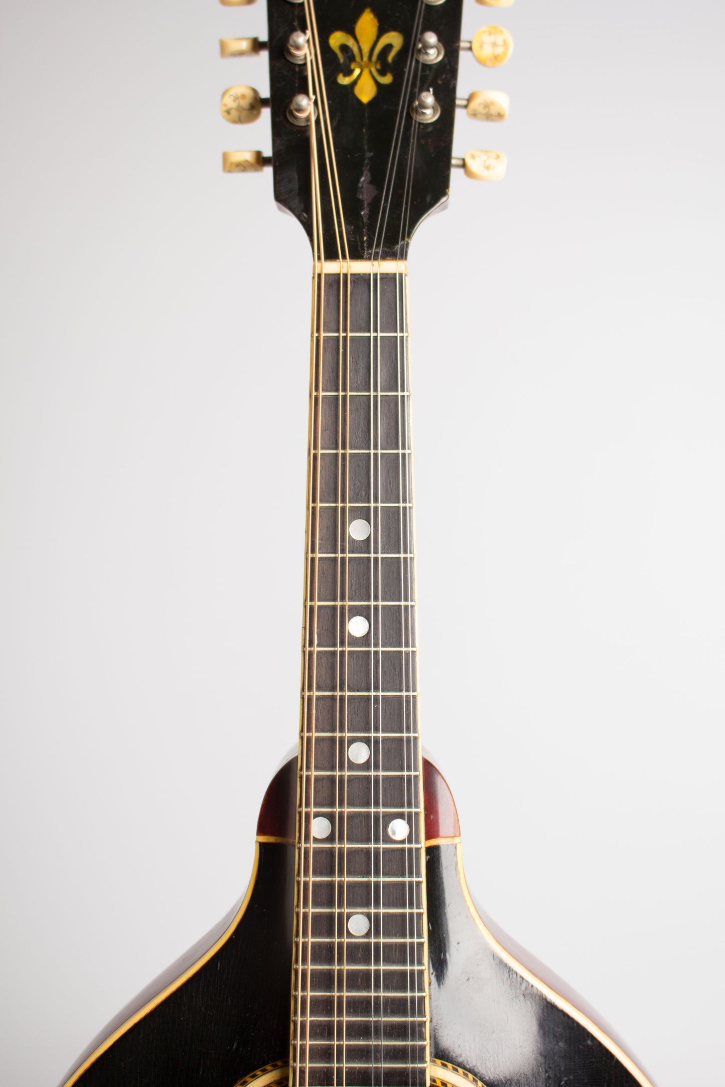 Gibson A-4 Carved Top Mandolin (1911)