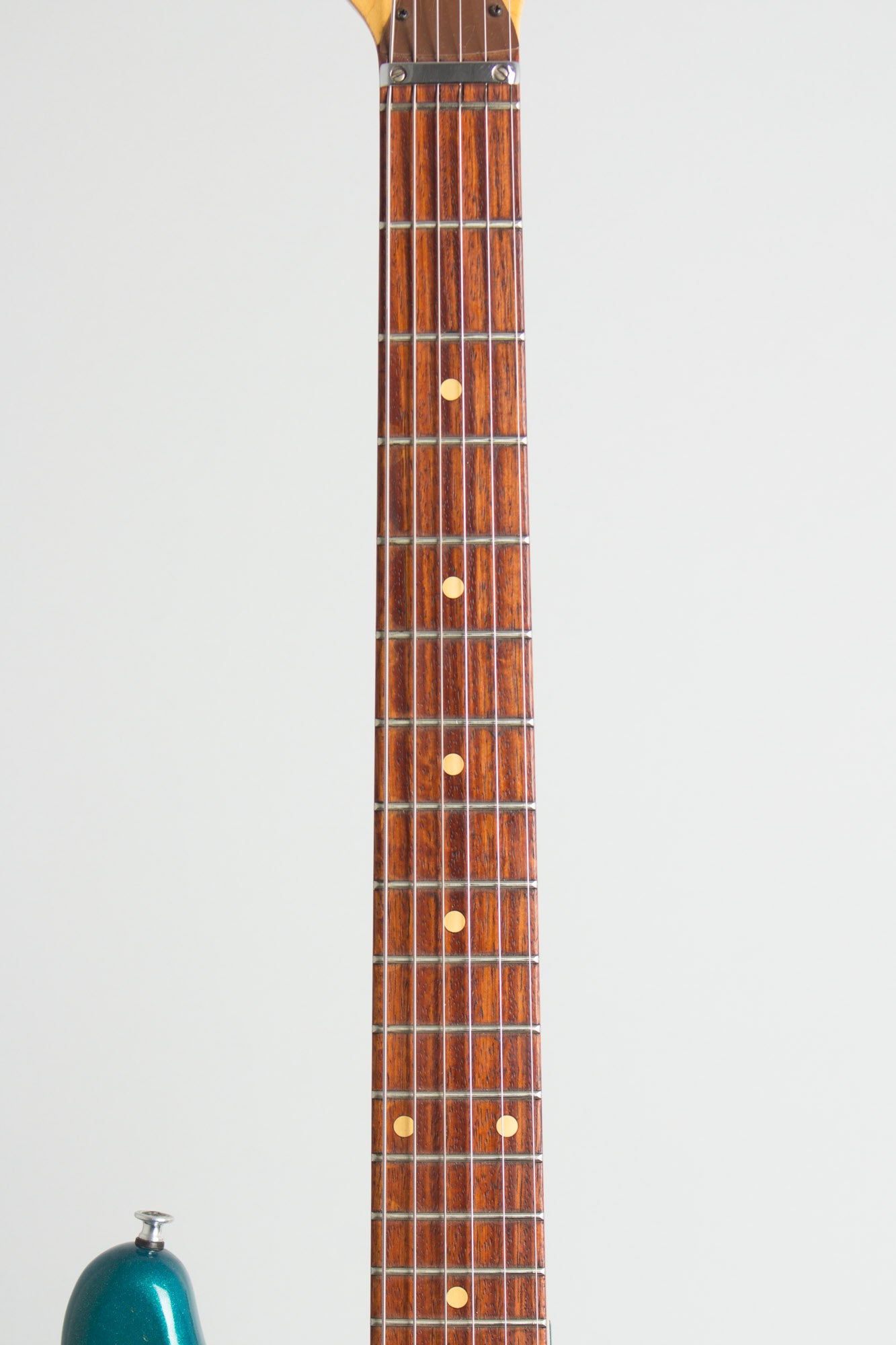 Magnatone Zephyr X-5 Solid Body Electric Guitar (1965)