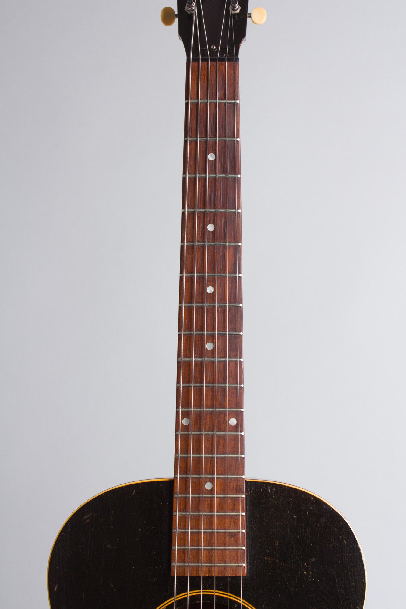 Gibson L-00 Flat Top Acoustic Guitar (1936)