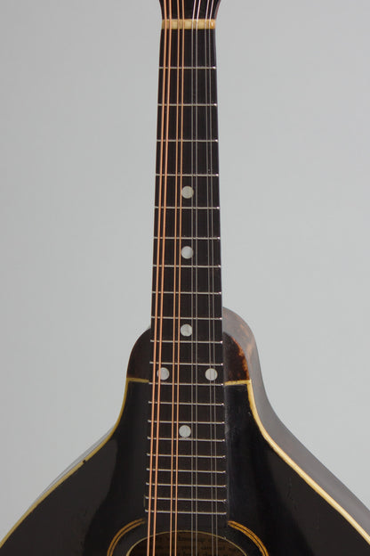 Gibson Style A Snakehead Carved Top Mandolin (1925)