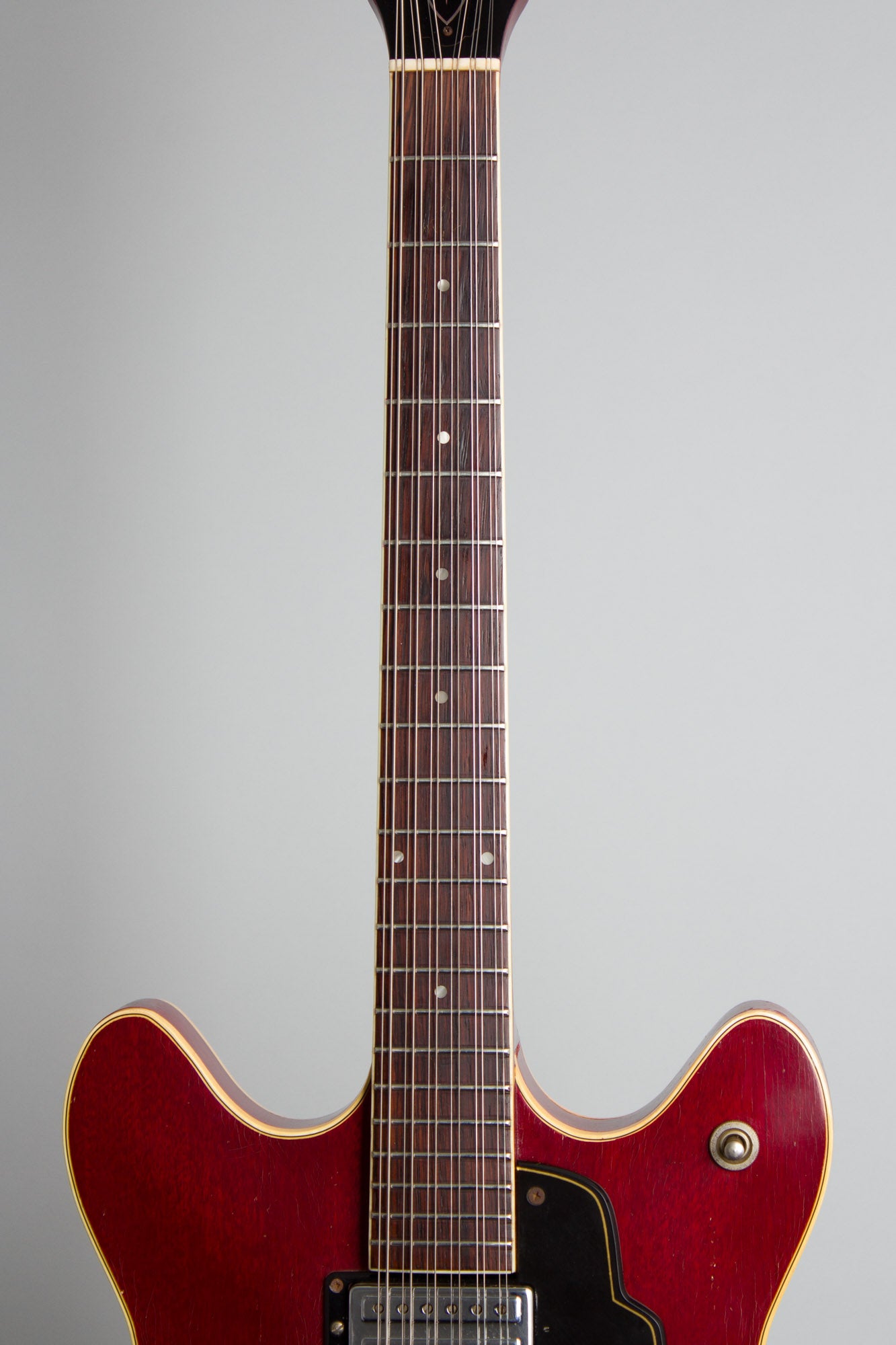 Guild Starfire 12弦 Guild Starfire XII 12-String Hollowbody - What To Know & Where To