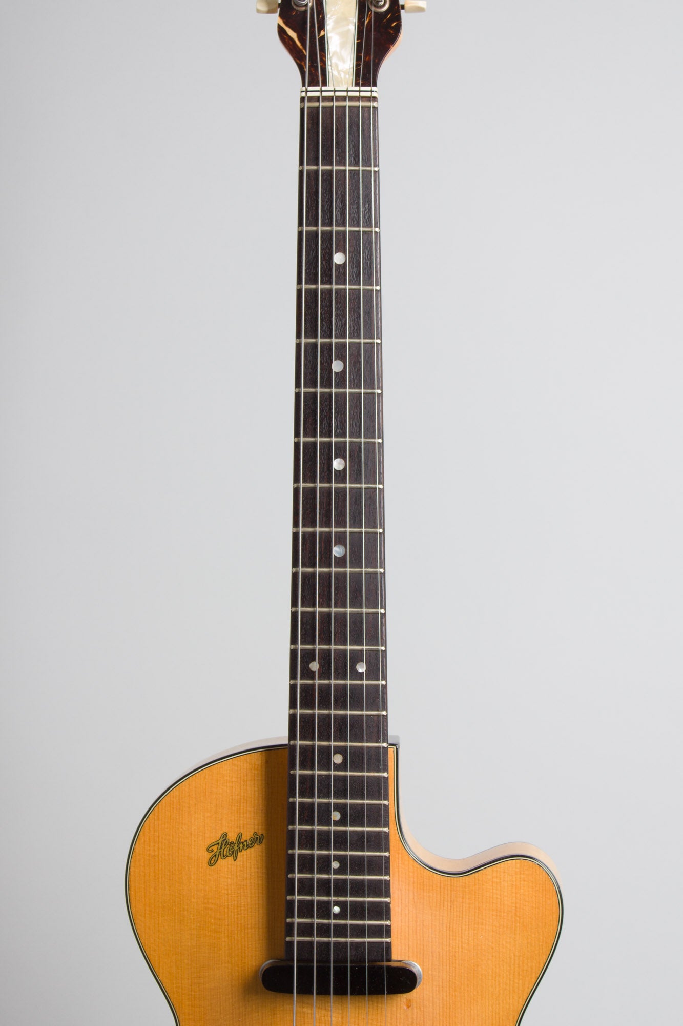 Hofner Club 40 Arch Top Hollow Body Electric Guitar (1957)