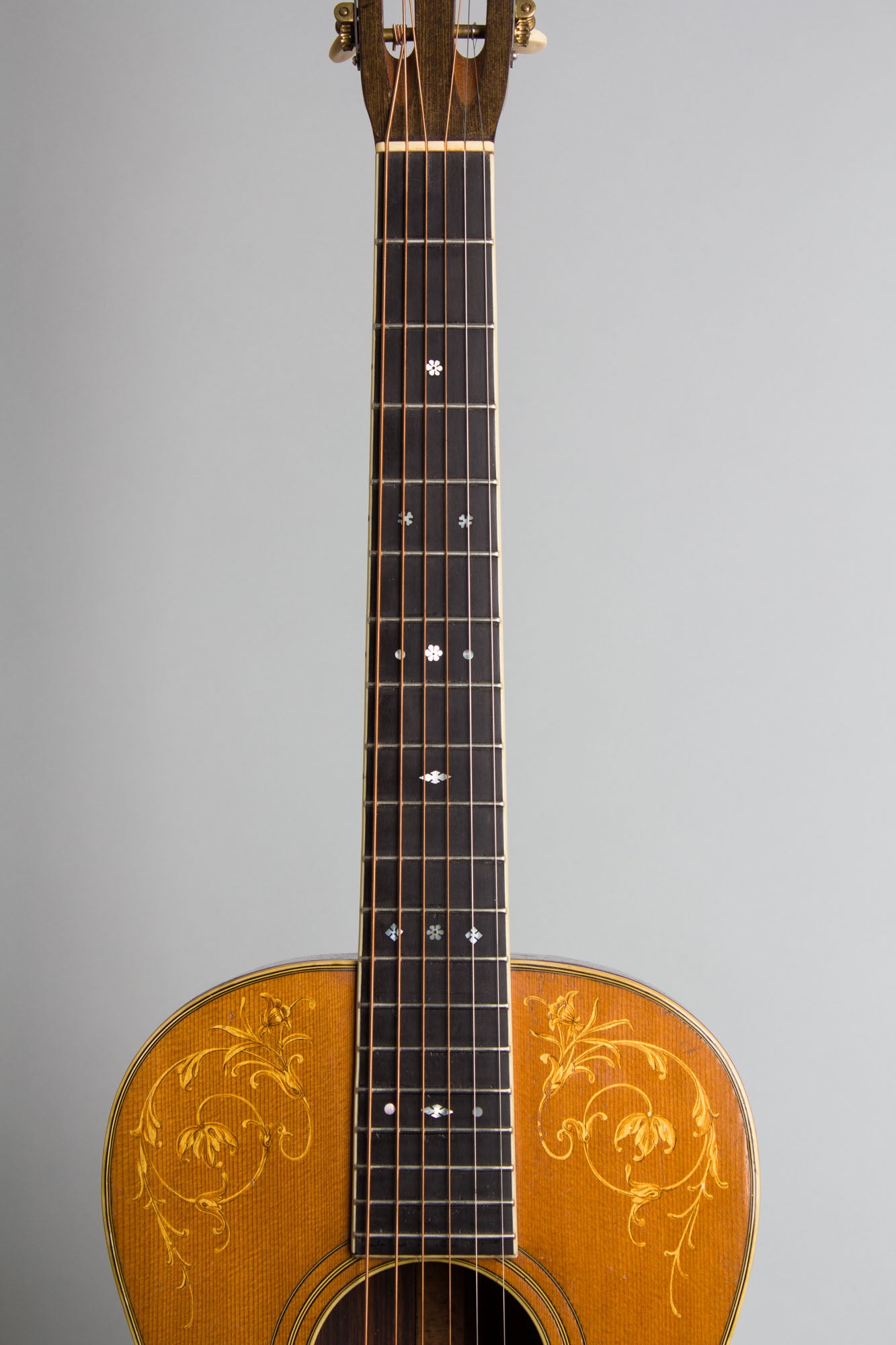 Washburn Model 5238 Deluxe Flat Top Acoustic Guitar (1930)