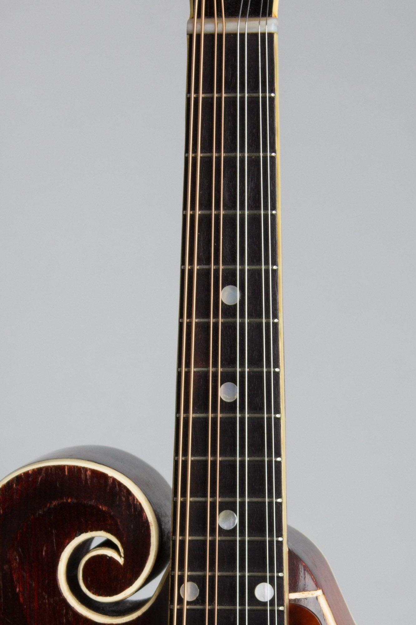 Gibson F-4 Carved Top Mandolin (1927)