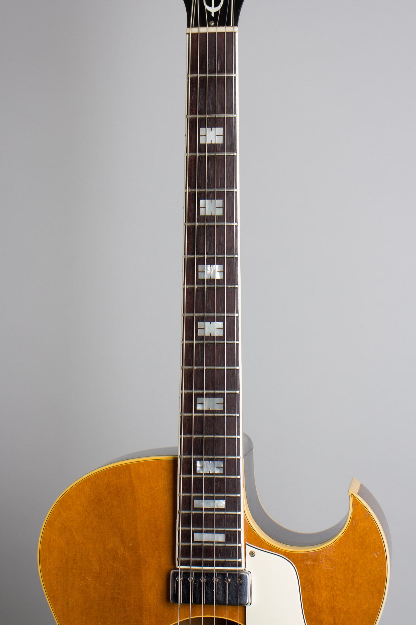 Epiphone Howard Roberts Arch Top Acoustic/Electric Guitar (1966)
