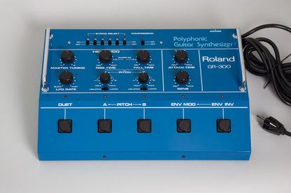 Roland GR-300 Polyphonic Guitar Synthesizer with G-808 Solid Body Electric Guitar (1982)