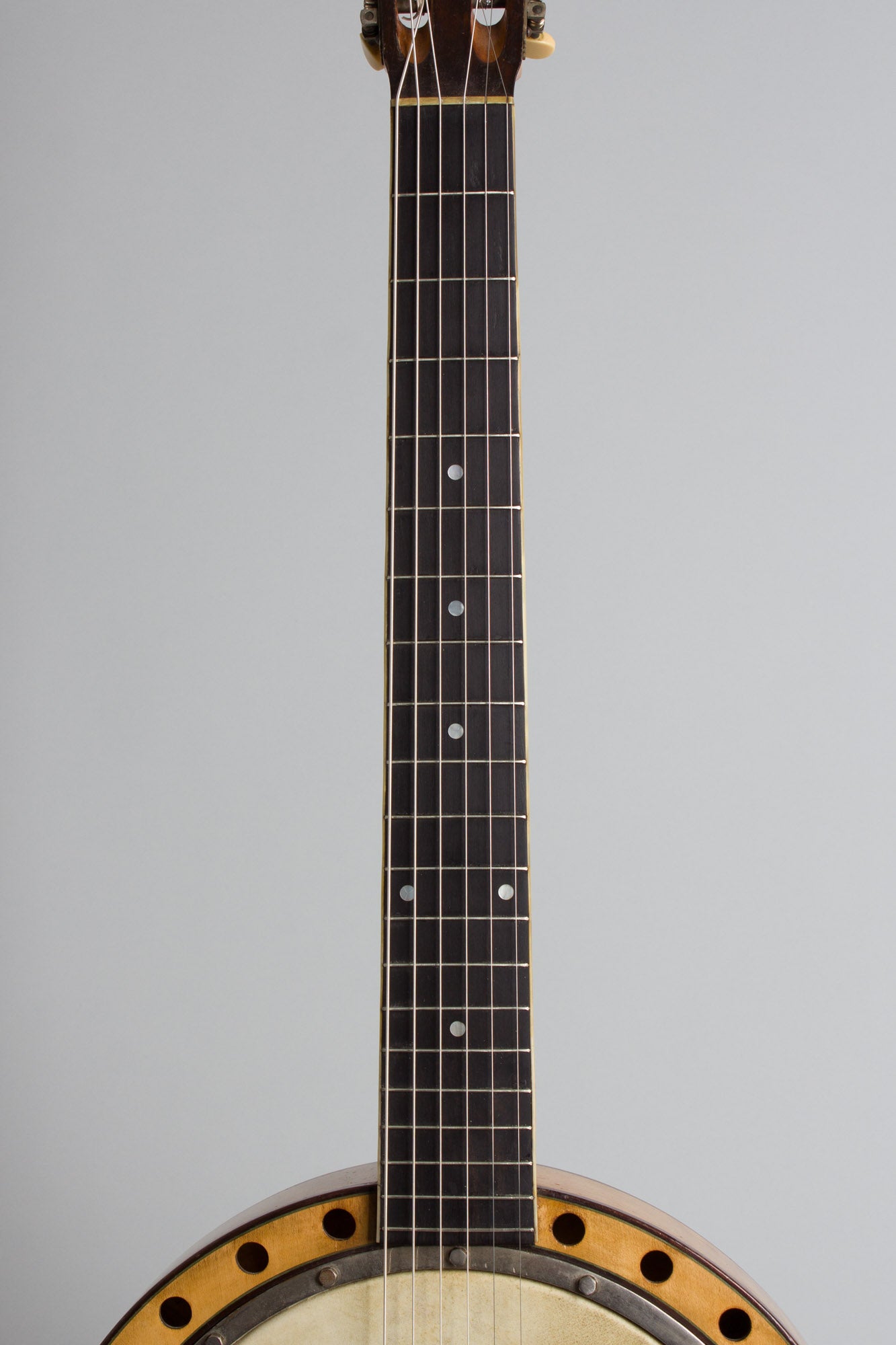 William O. Schmick Lyric Guitar Banjo (1920)
