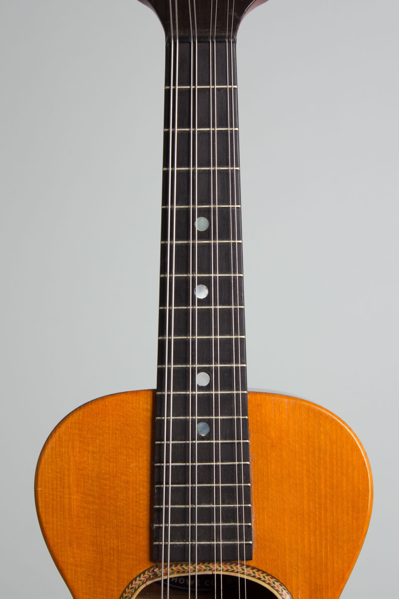 Howe-Orme No. 1730 Arch Top Mandolin (1900)