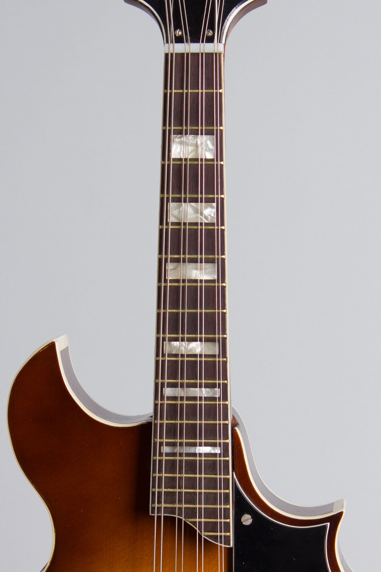 Harmony H-835 Hollow Body Electric Mandolin (1974)