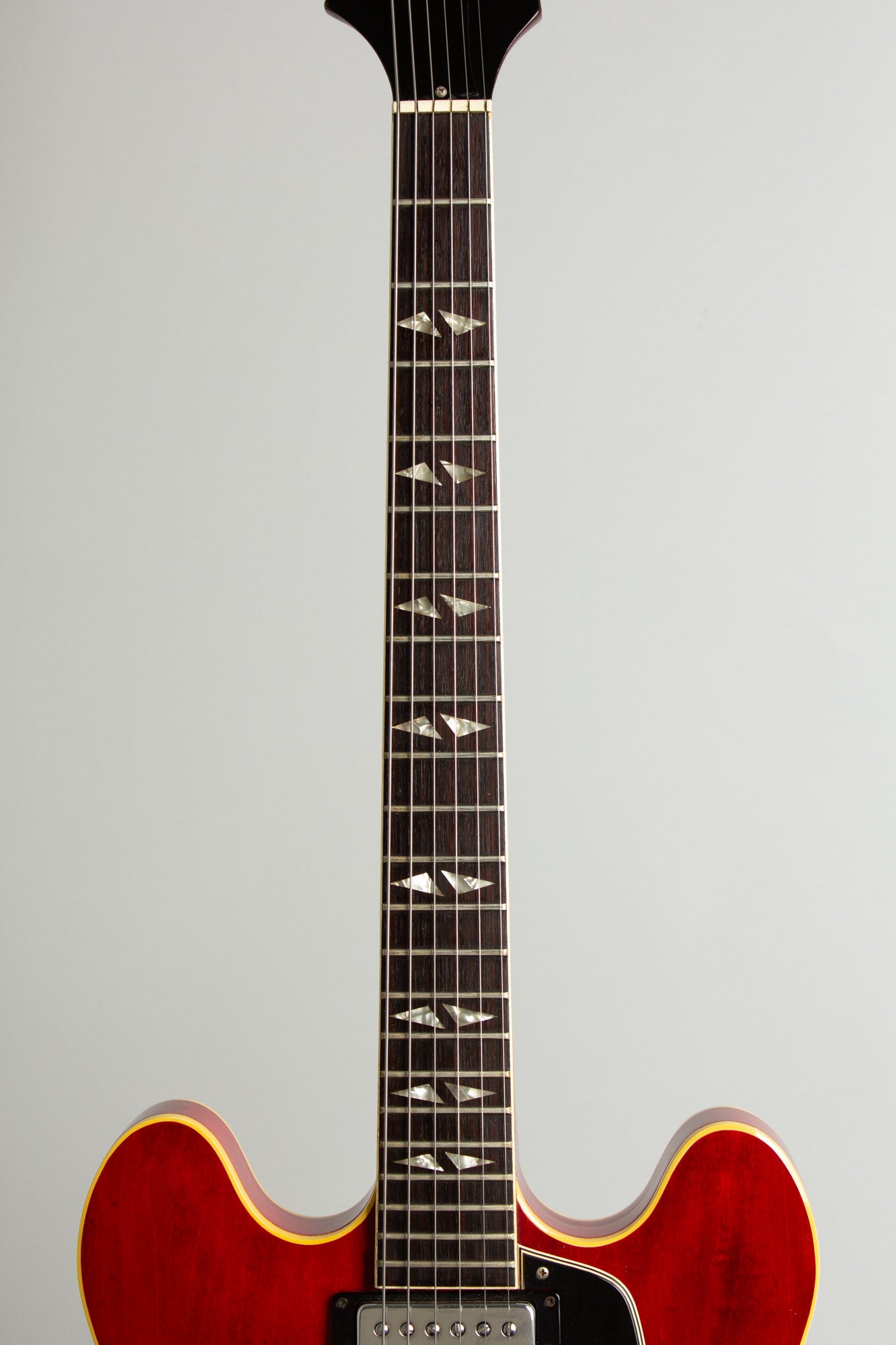 Gibson Trini Lopez Standard Semi-Hollow Body Electric Guitar (1967)