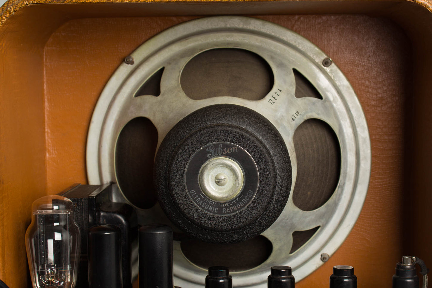 Gibson EH-150 Tube Amplifier (1938)