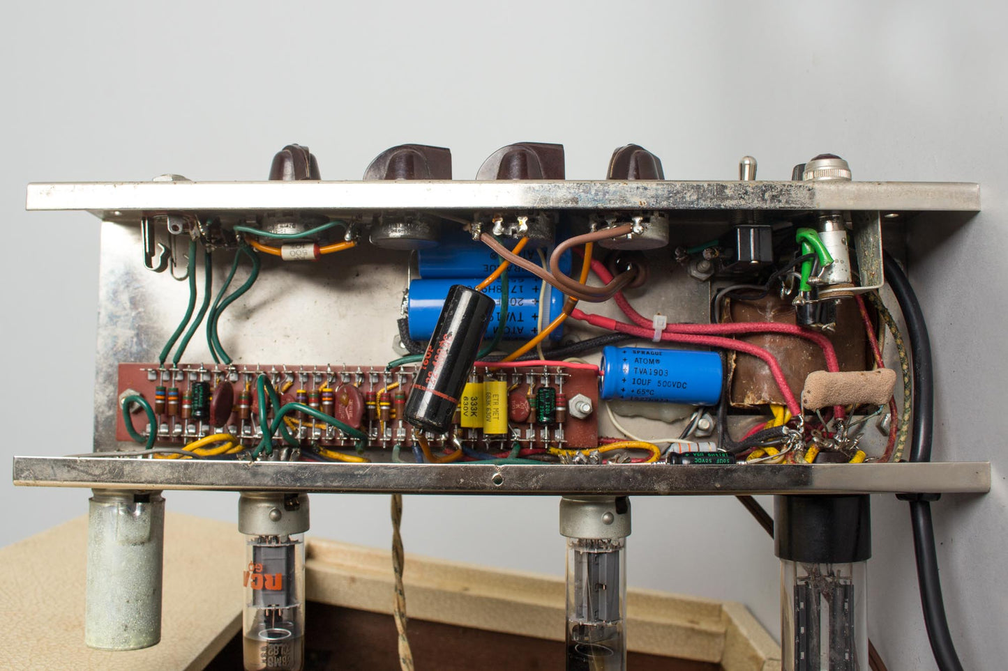 Gibson GA-8T Gibsonette Tremolo Previously Owned by Steely Dan's Walter Becker Tube Amplifier (1960)