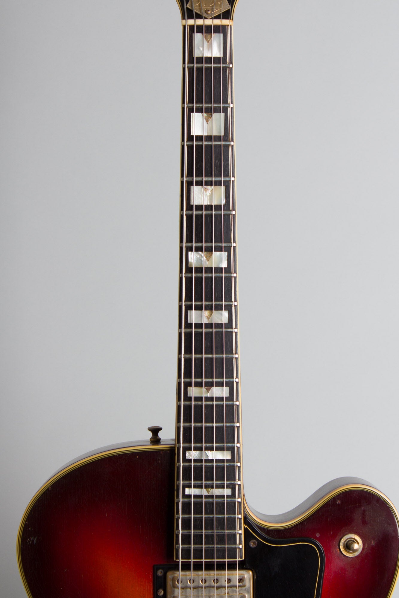 Guild X-500 Stuart Arch Top Hollow Body Electric Guitar (1964)