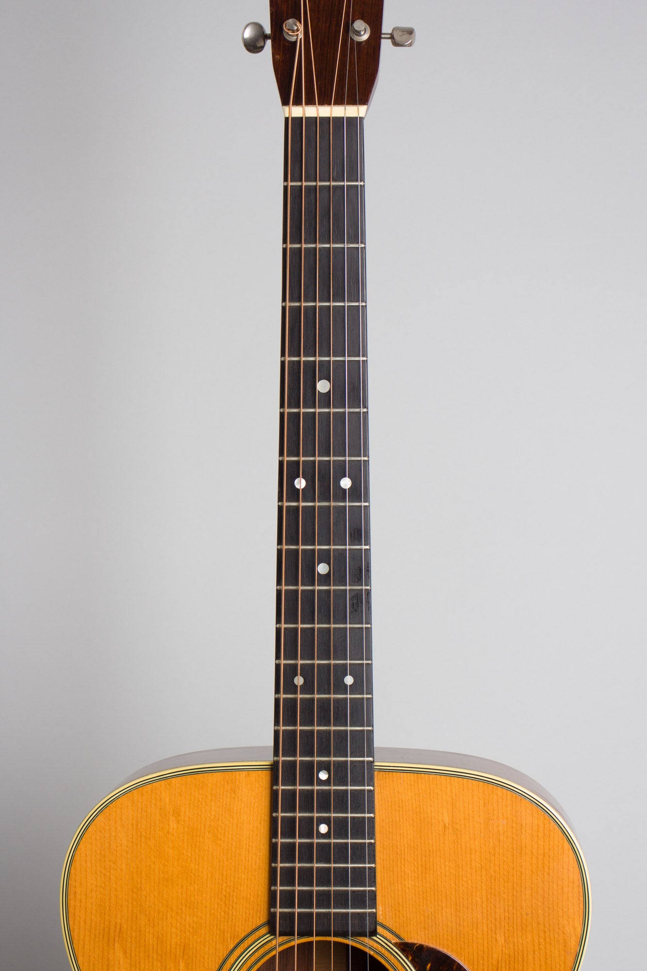 C. F. Martin 000-28 Flat Top Acoustic Guitar (1948)