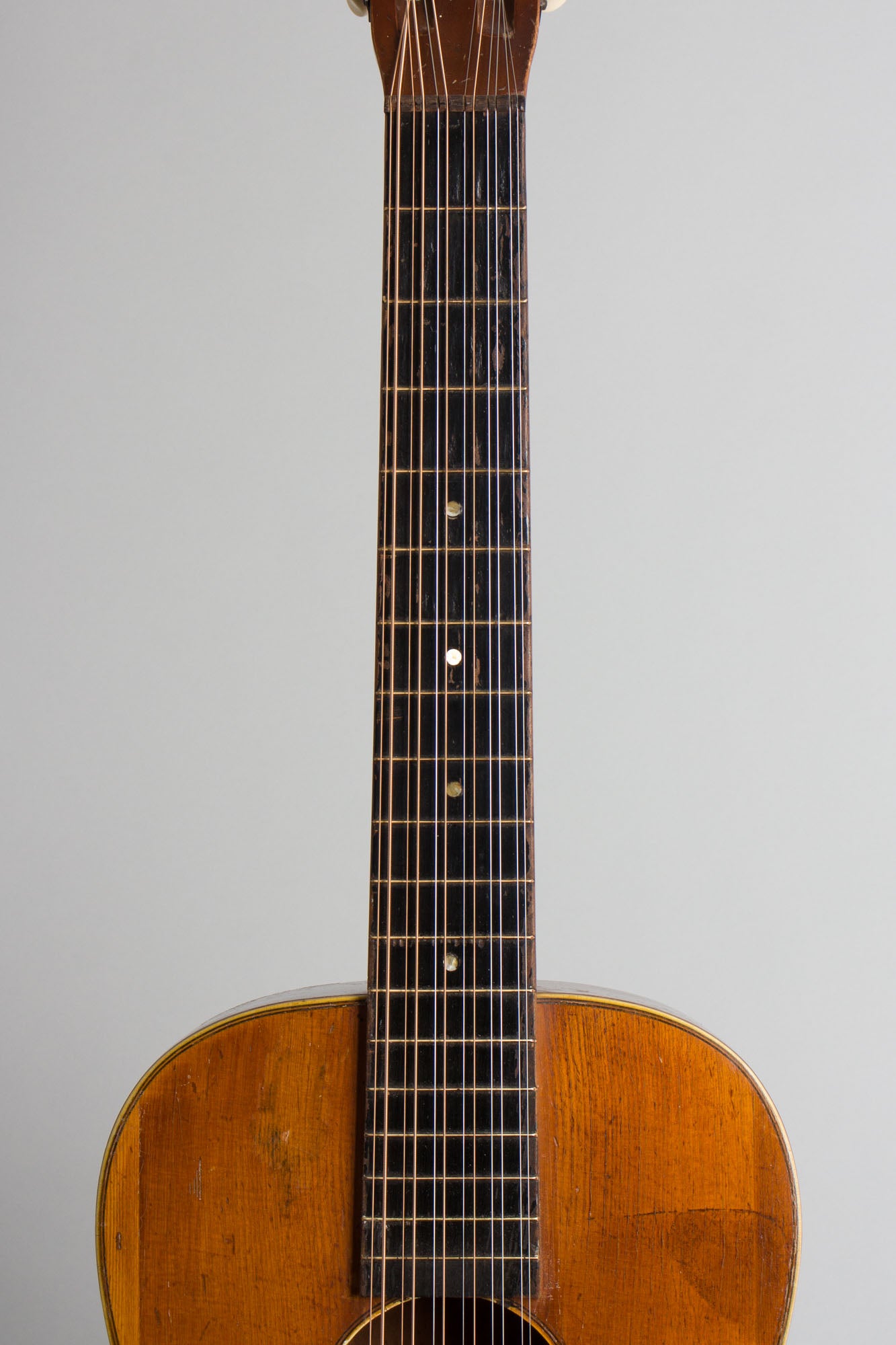 Regal Model 2060 12 String Flat Top Acoustic Guitar (1940s)