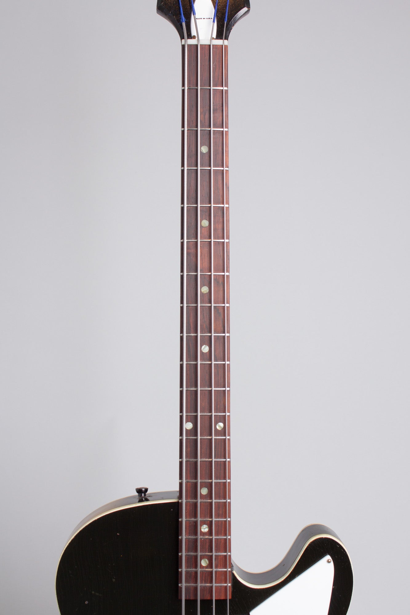 Harmony H-22 Electric Bass Guitar (1965)