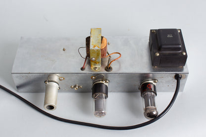 Fender White Tube Amplifier (1956)
