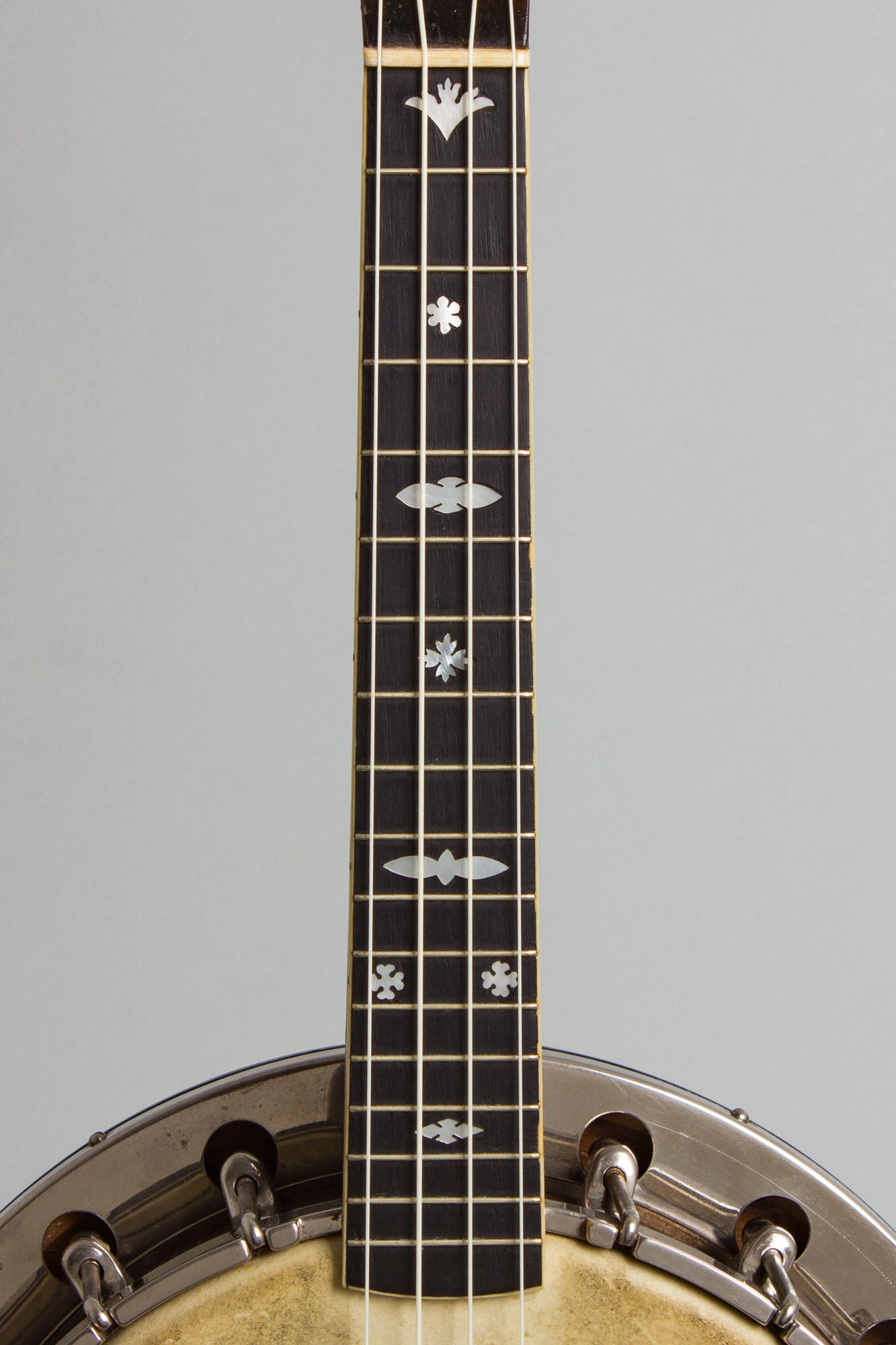 Bacon Model 2A Banjo Ukulele (1926)
