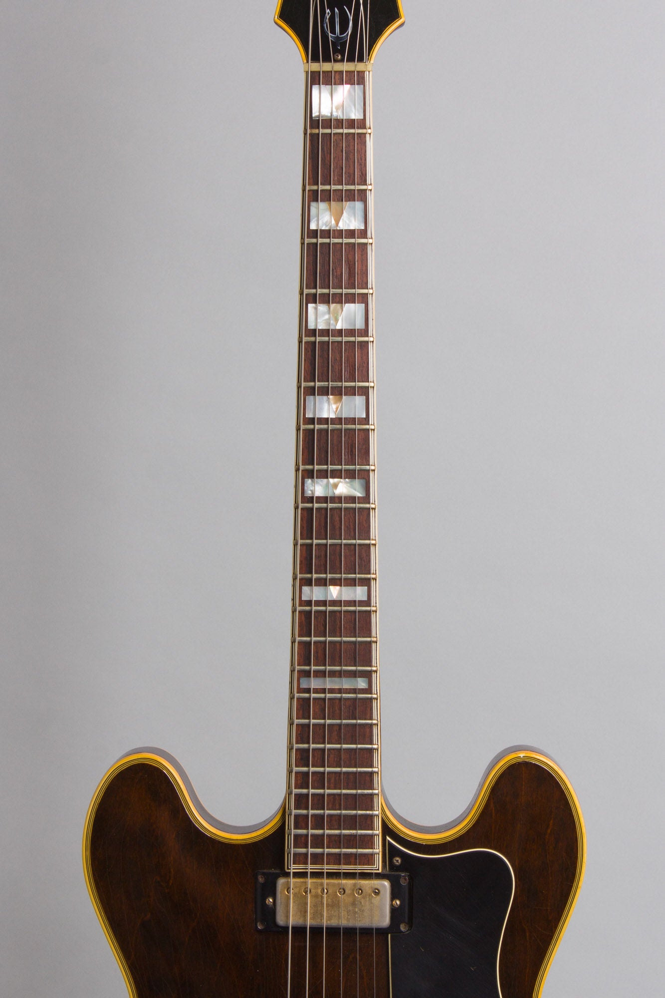 Epiphone Sheraton E212T Arch Top Semi-Hollow Body Electric Guitar (1968)