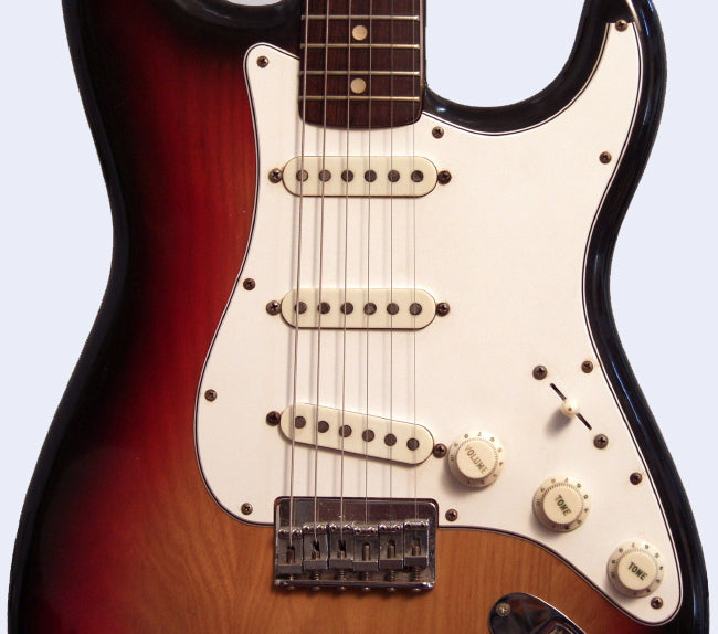 Fender Stratocaster Solid Body Electric Guitar (1975)