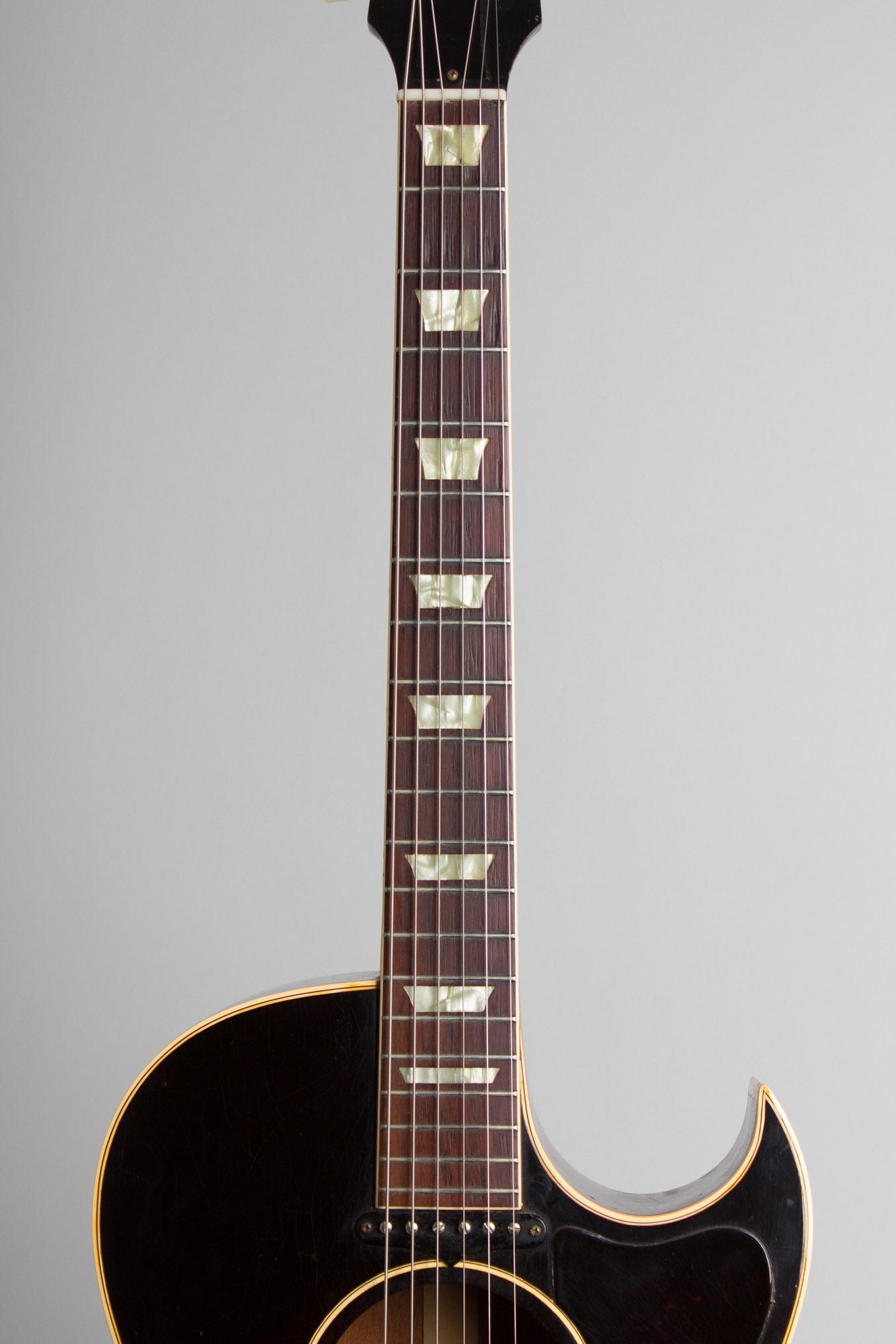 Gibson CF-100E Flat Top Acoustic-Electric Guitar (1956)
