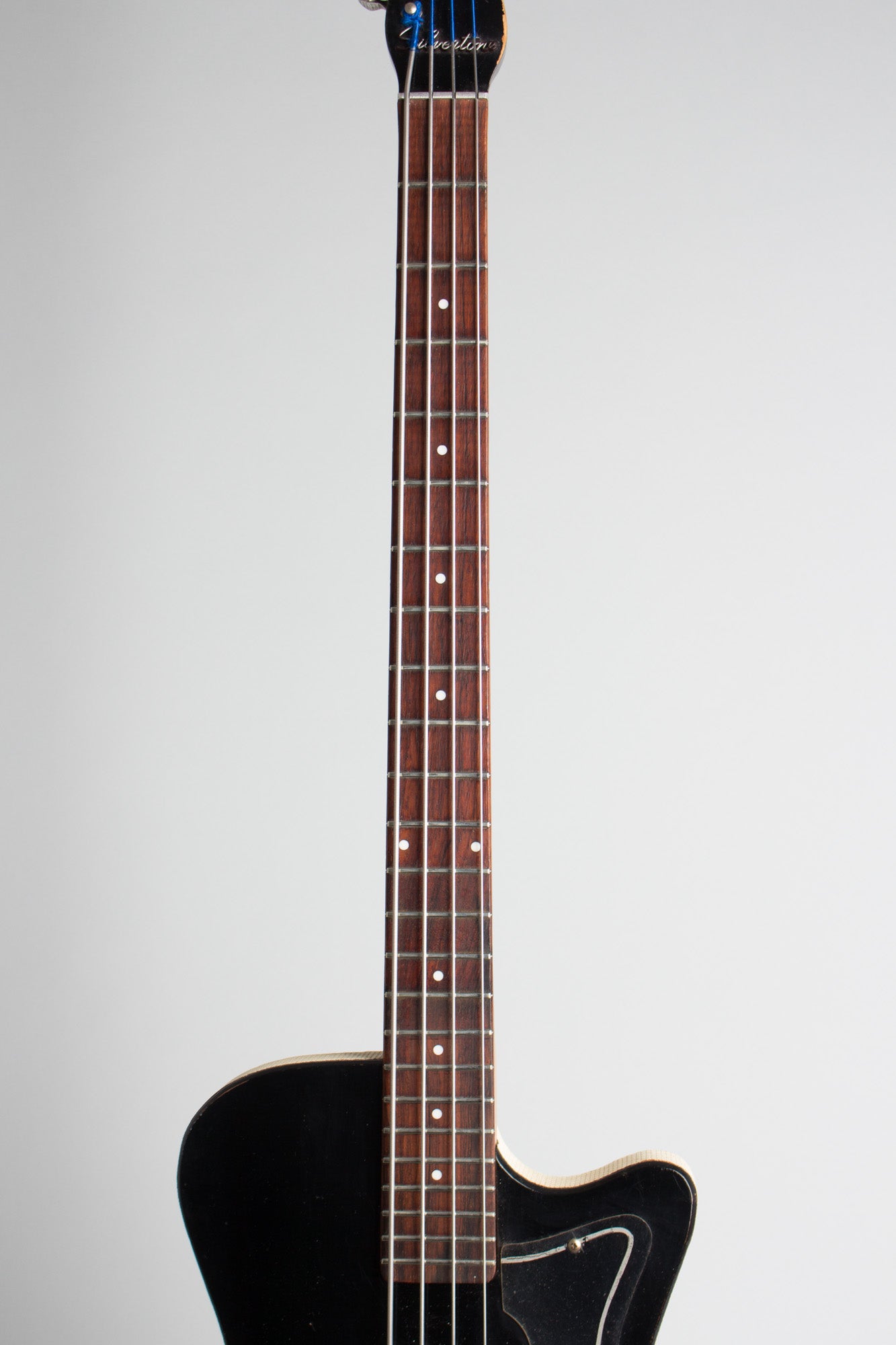 Danelectro Silvertone Model 1444 Electric Bass Guitar (1965)