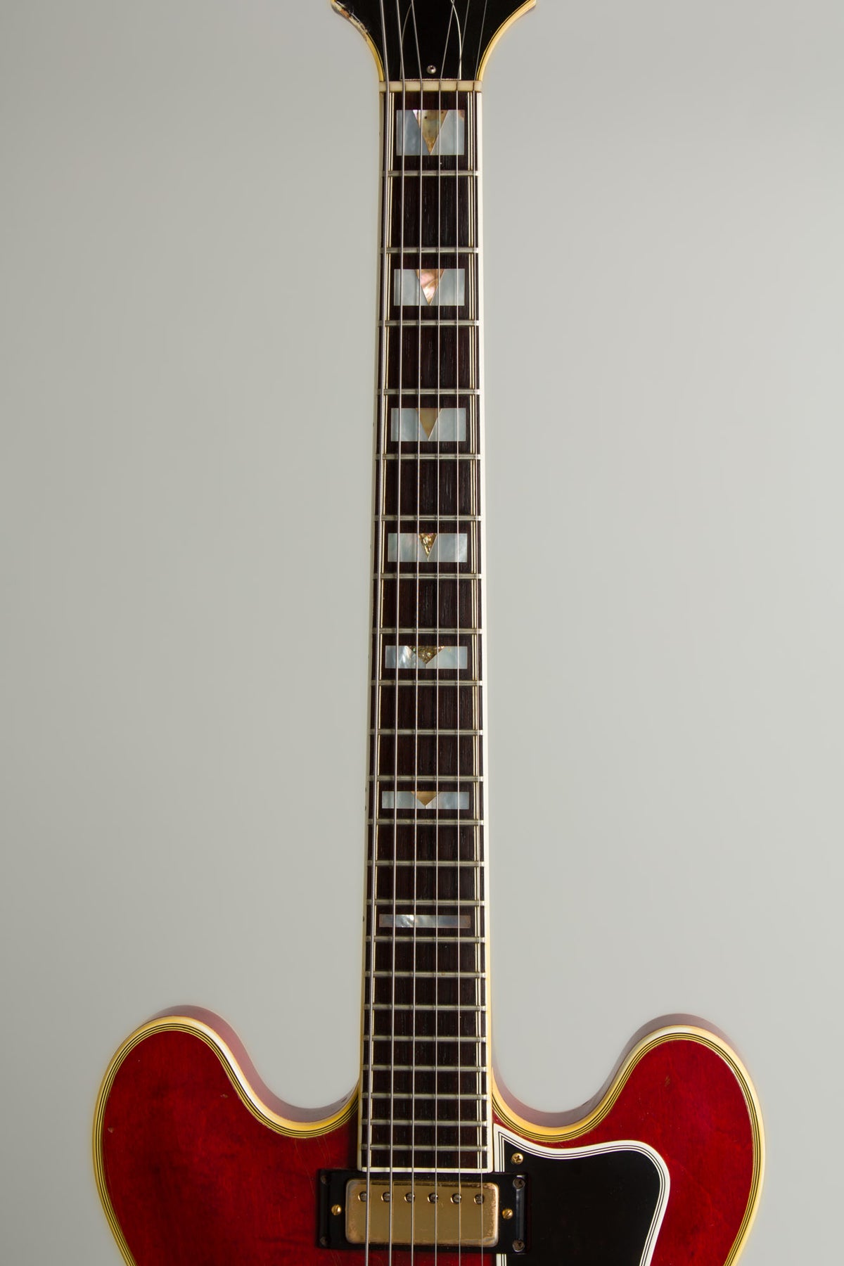 Epiphone Sheraton E212T Arch Top Semi-Hollow Body Electric Guitar (1962)