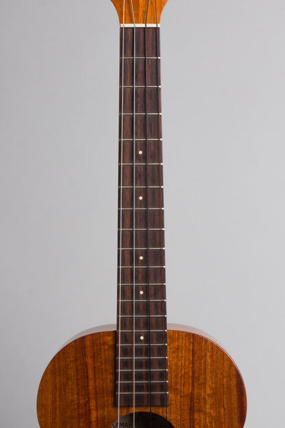 Kamaka HF-4 Baritone Ukulele (2015)