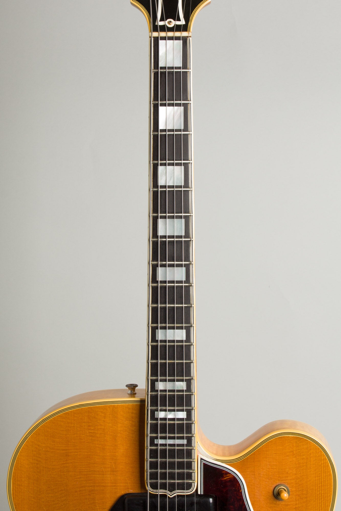 Gibson Byrdland N (Pre-Production) Thinline Hollow Body Electric Guitar (1955)