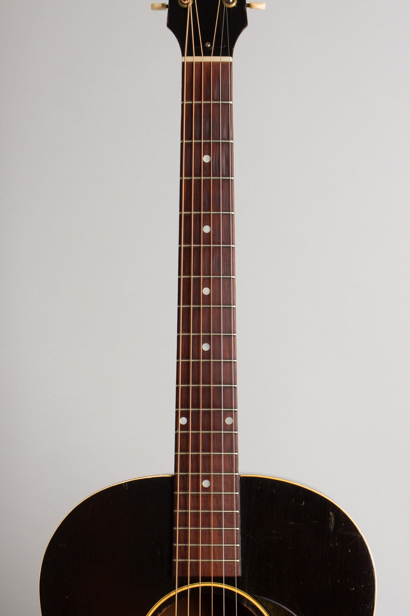 Gibson LG-1 Flat Top Acoustic Guitar (1950)